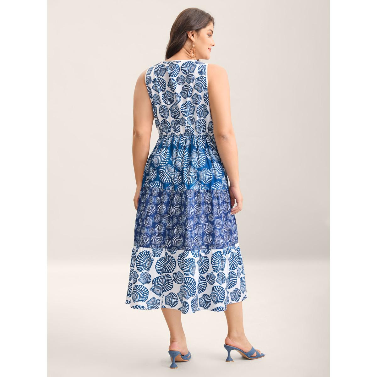 Plus Size Shell Print Lace Trim Pockets Maxi Dress DarkBlue Women V-neck Sleeveless Curvy BloomChic 10/M Product Image