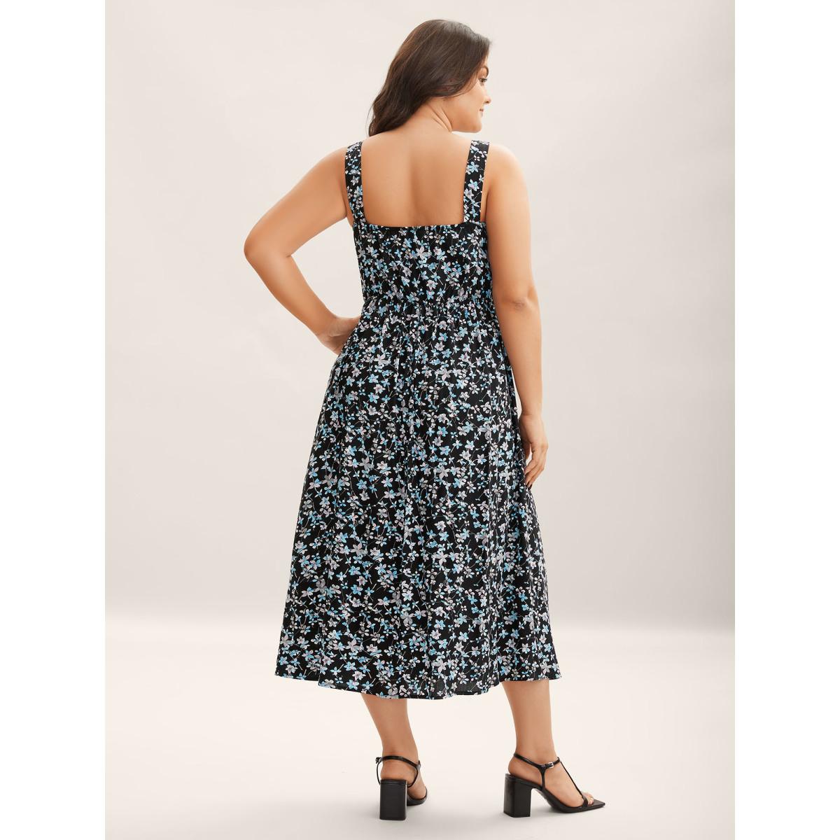 Plus Size Floral Print Button Detail Sleeveless Pockets Midi Dress BlackFlower Women Timeless Non Sleeveless Curvy BloomChic 18-20/2X Product Image