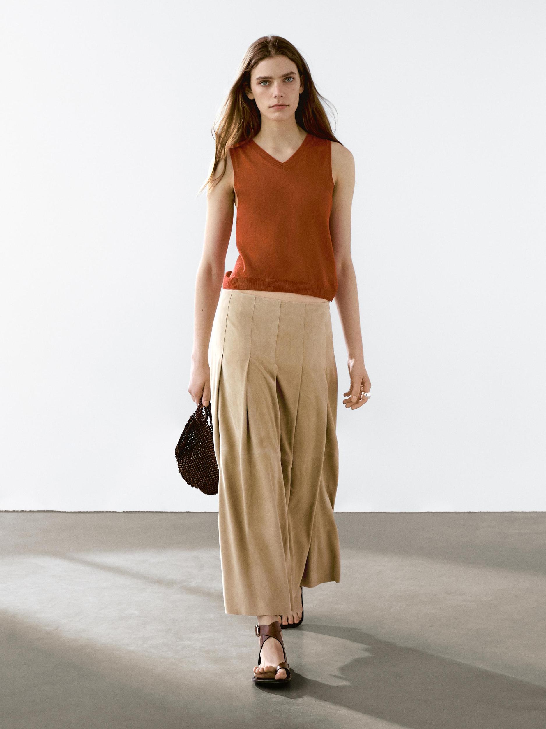 Long pleated suede leather skirt Product Image