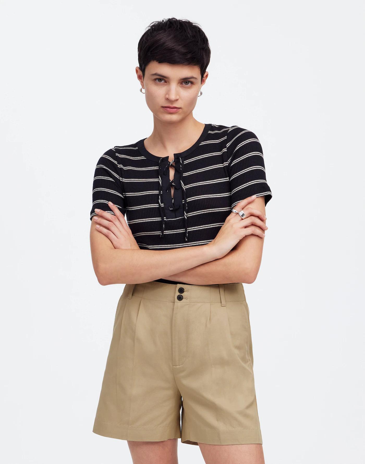 The Drapey Twill Pleated Short Product Image