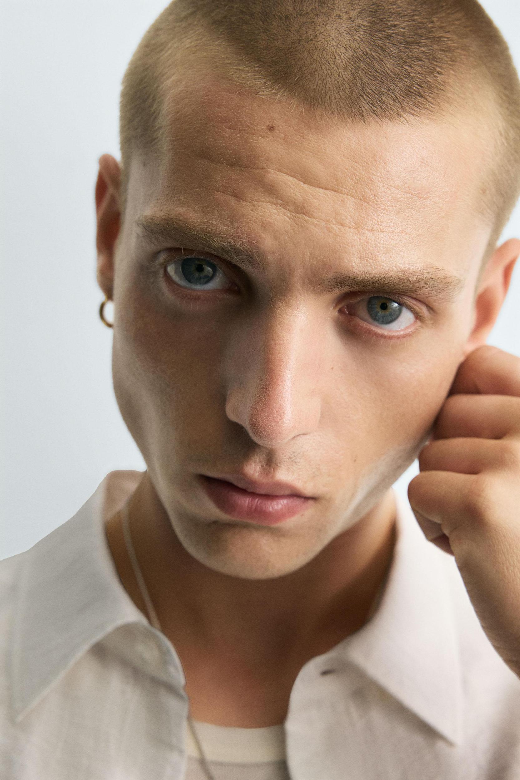 IRREGULAR JACQUARD SHIRT Product Image