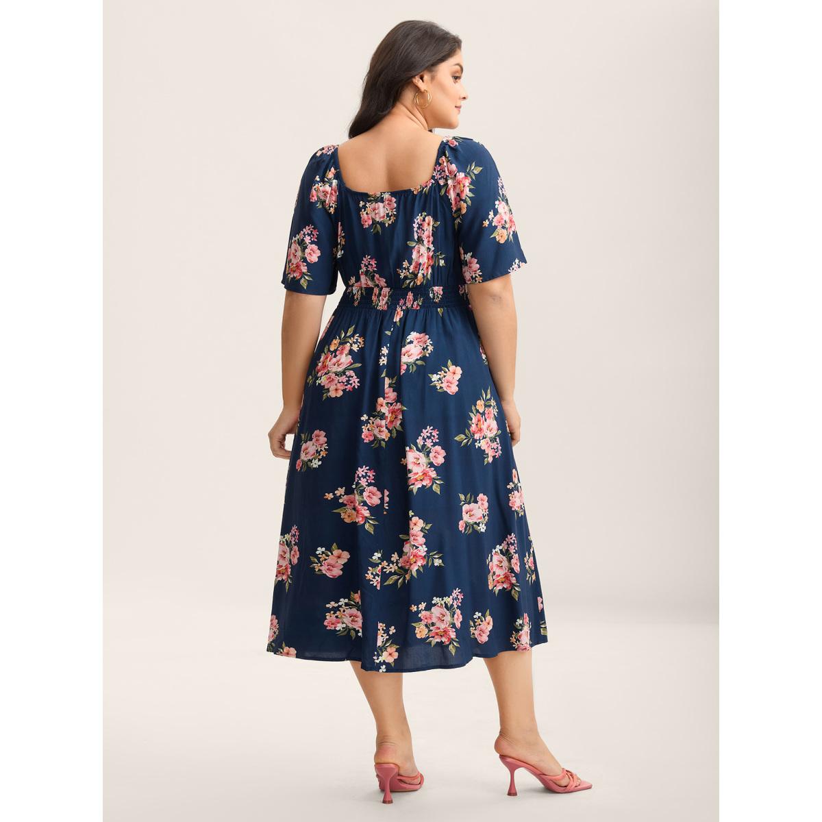 Plus Size Sweet Floral Print Shirred Waist Midi Dress DarkBlue Women Heart neckline Short sleeve Curvy BloomChic 18-20/2X Product Image