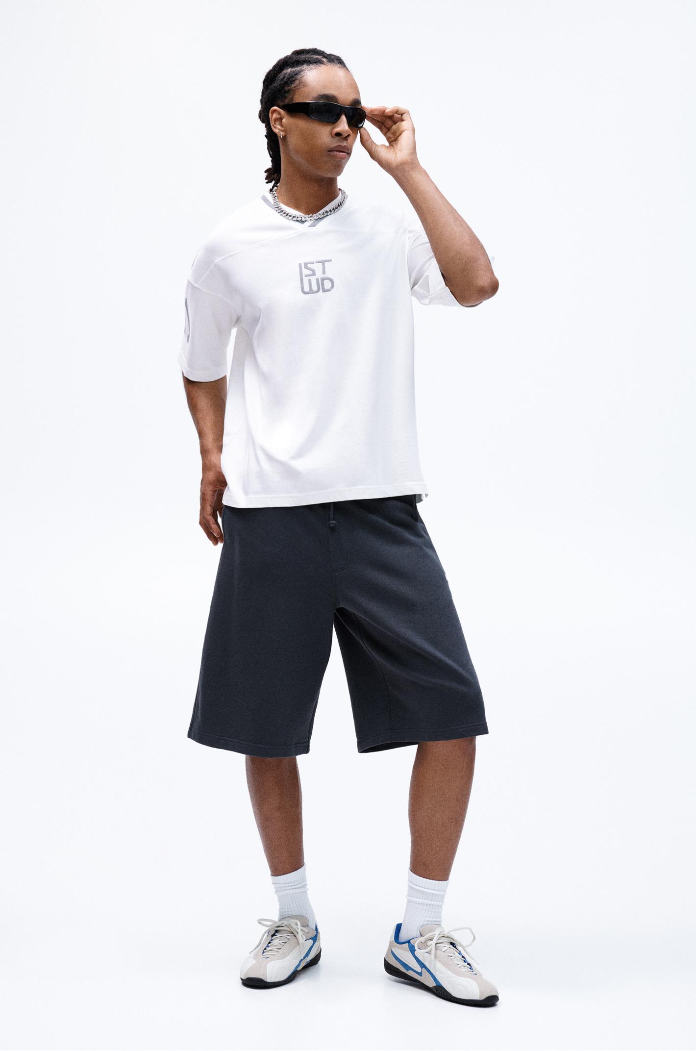 STWD hockey T-shirt Product Image