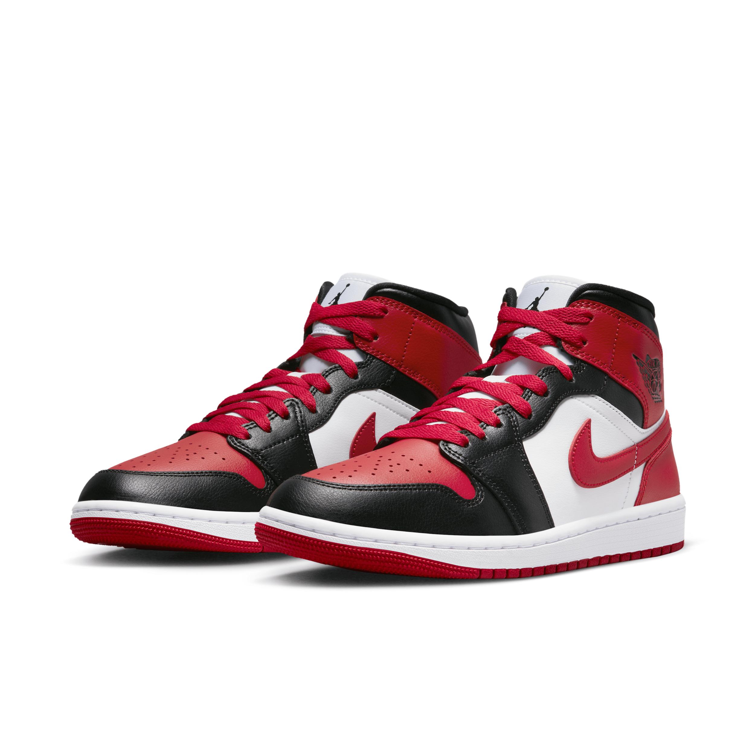 Air Jordan 1 Mid Women's Shoes Product Image