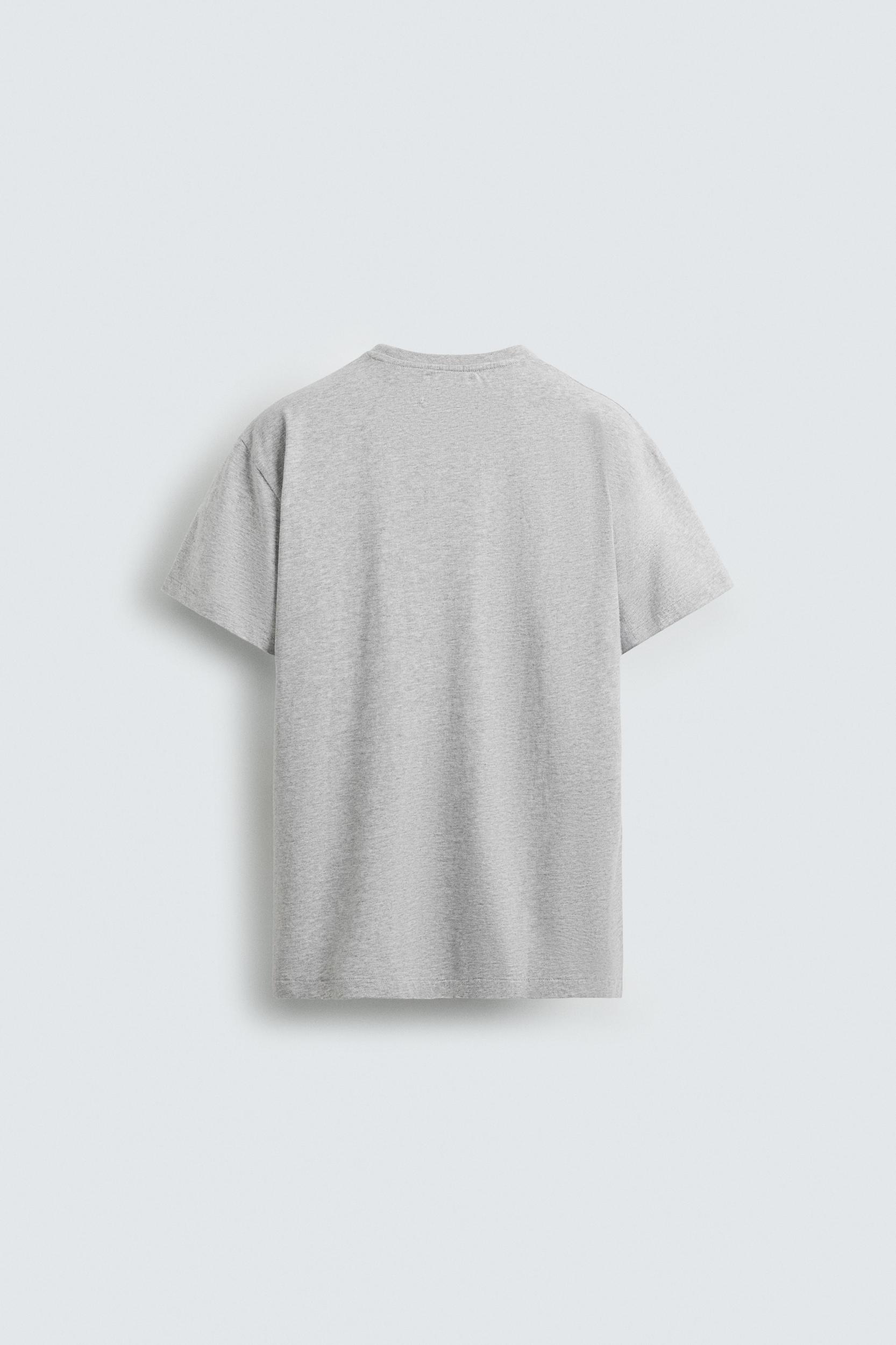 SLIM FIT TEXT T-SHIRT Product Image