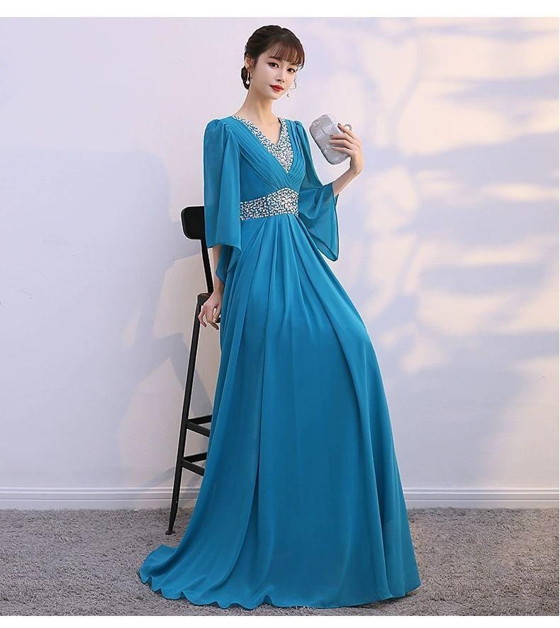 3/4-Sleeve V-Neck Lace Panel Maxi A-Line Dress Product Image