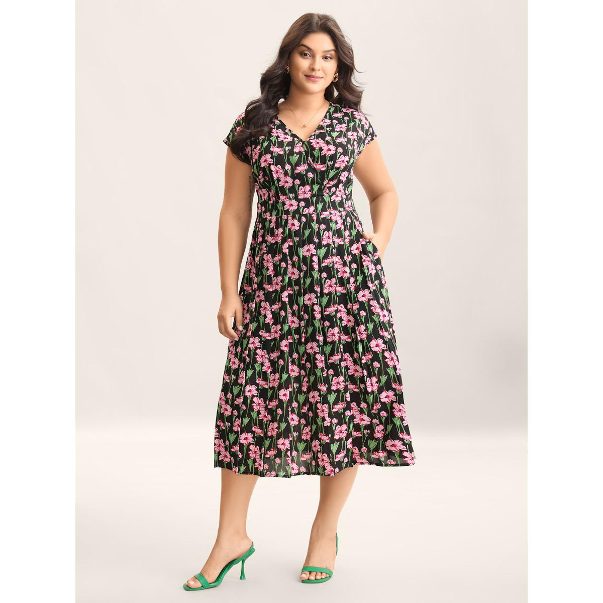 Plus Size Floral Print Shirred Pleated Midi Dress BlackFlower Women Overlap Collar Cap Sleeve Curvy BloomChic 28/5X Product Image