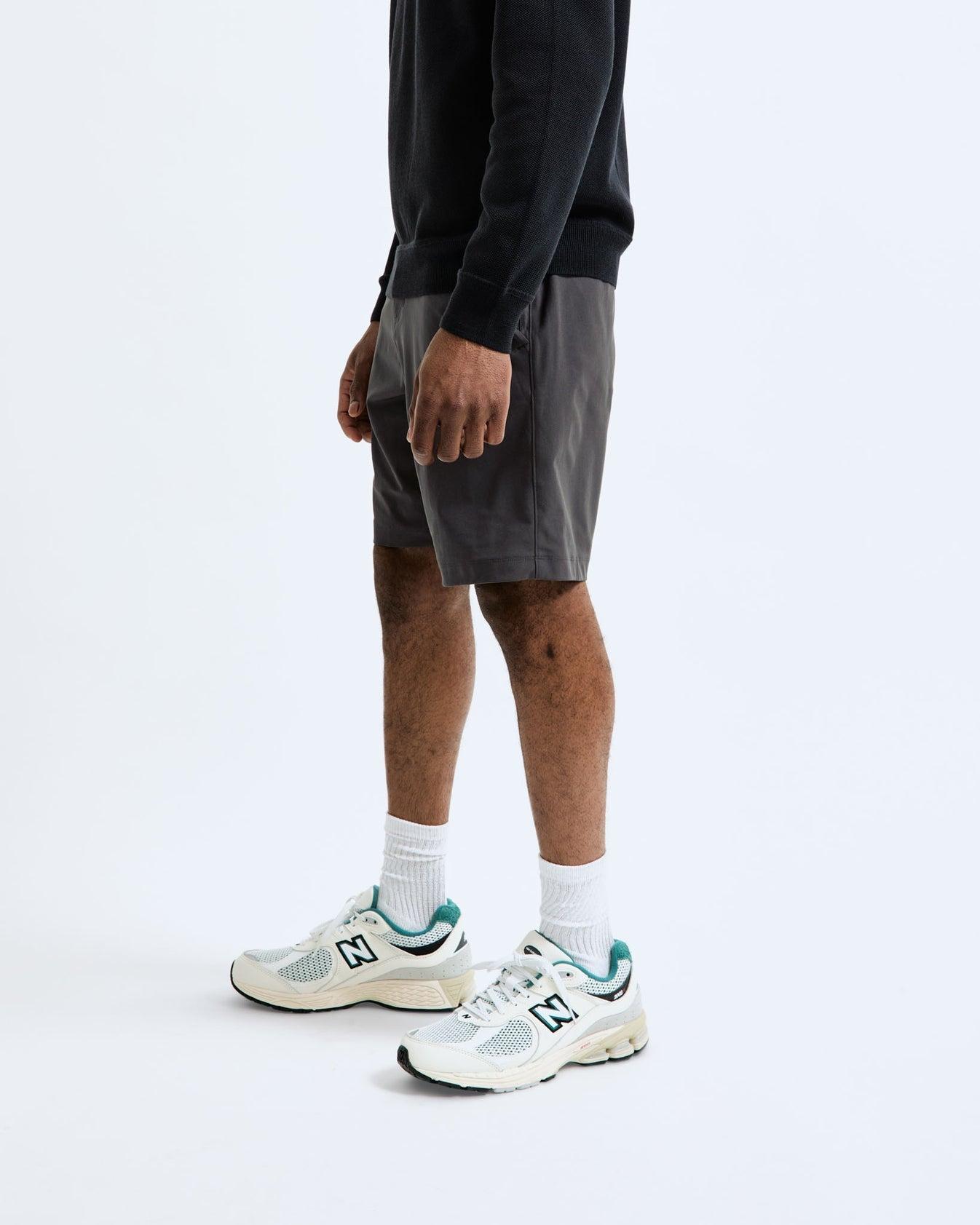 Reigning Champ Men's STRETCH WARP KNIT STANDARD COACH'S SHORT Product Image