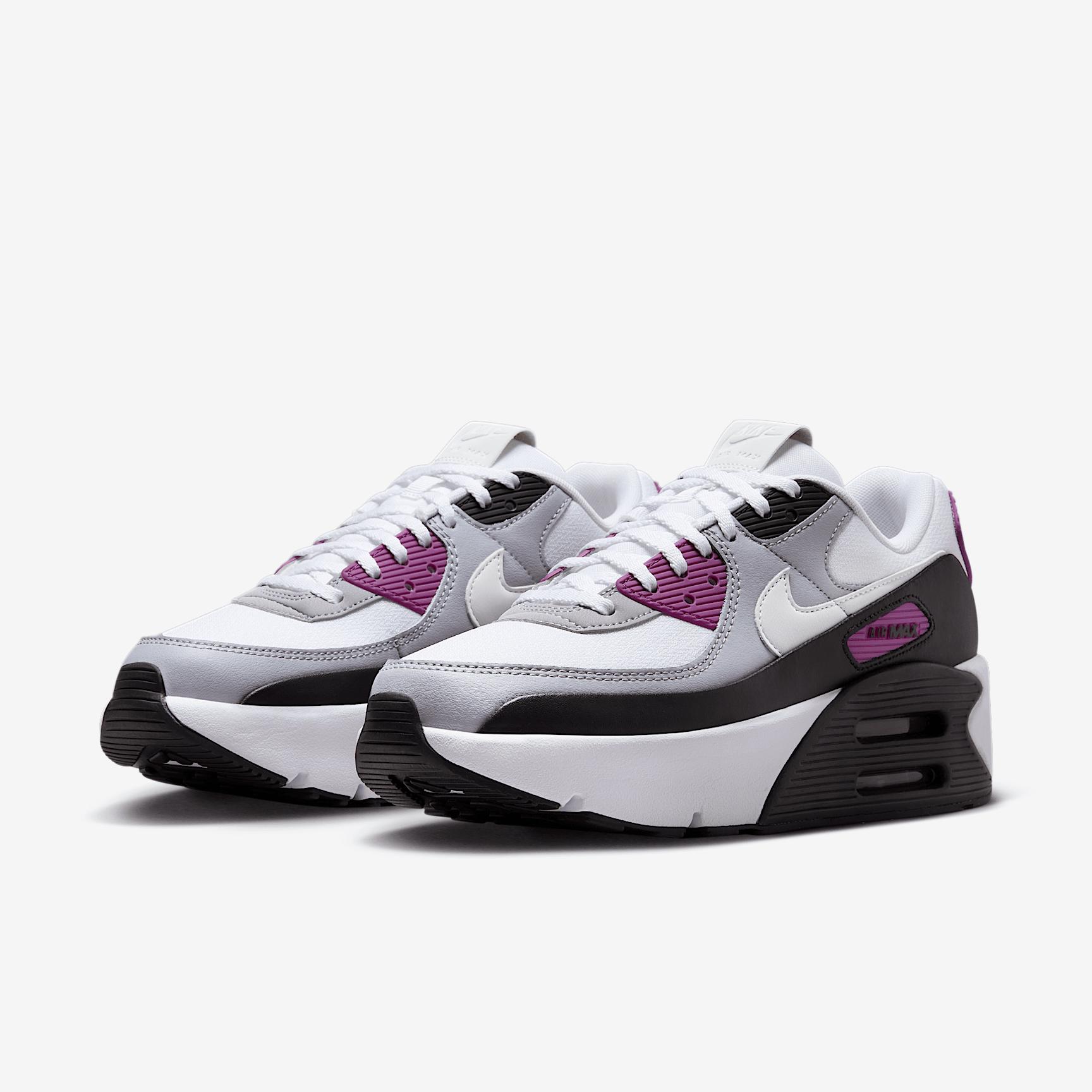 Nike Womens Air Max 90 LV Shoes | FD4328-109 Product Image