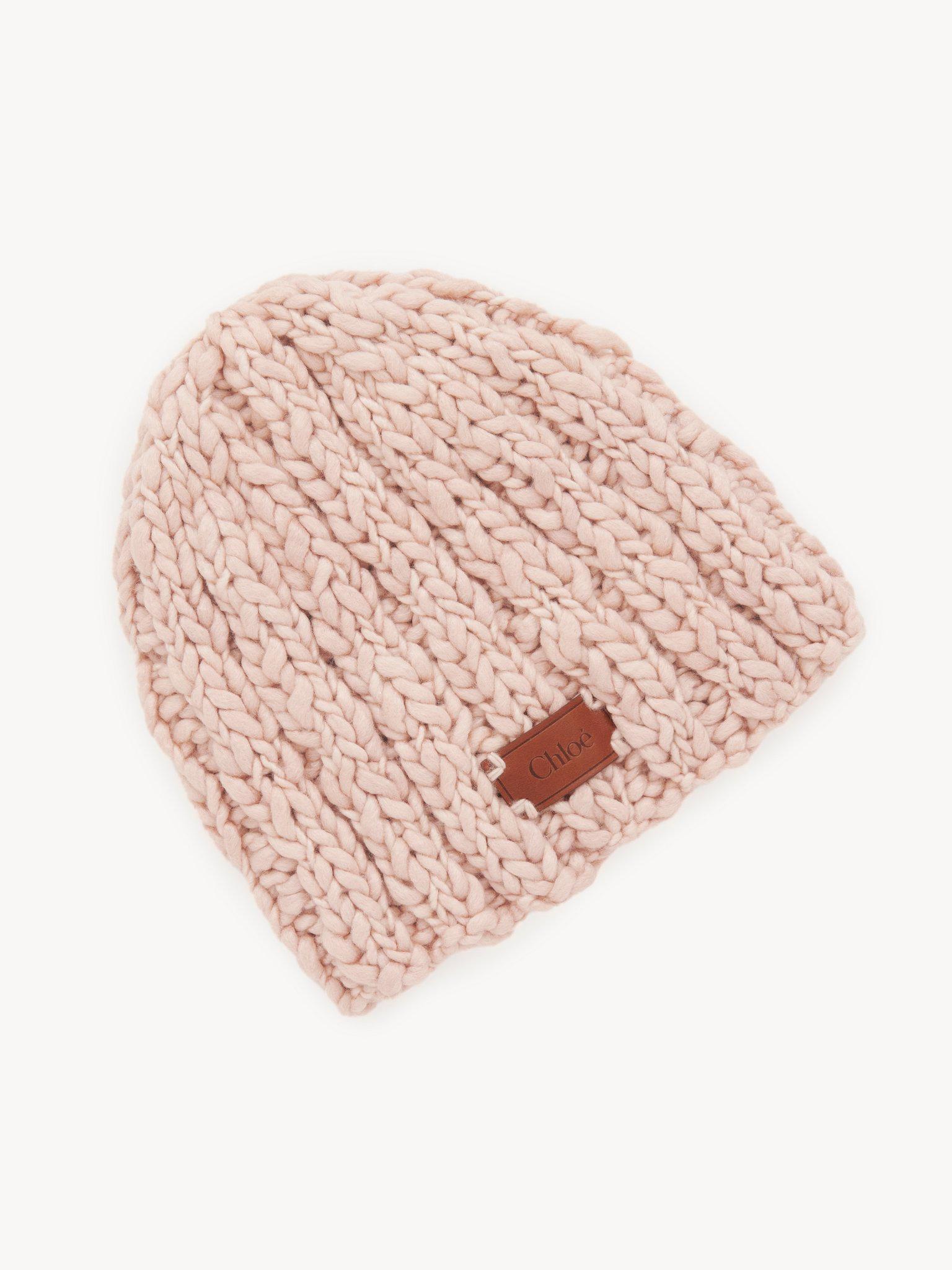 Beanie in extra fine wool & silk Product Image