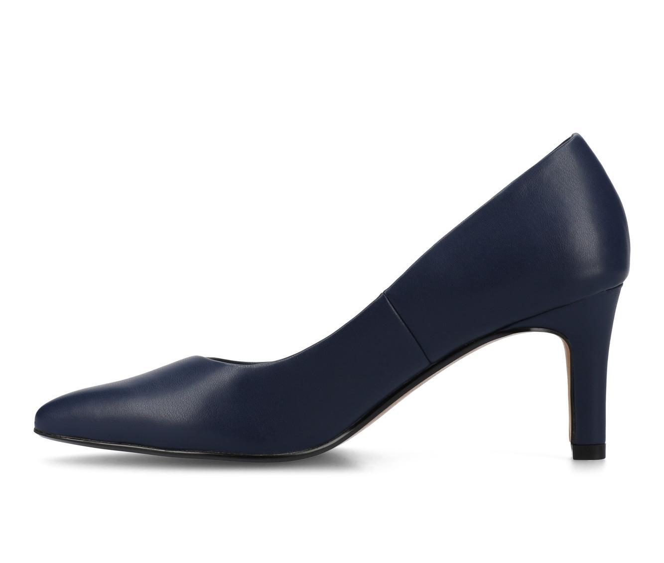 Women's Journee Collection Scylee Pumps Product Image