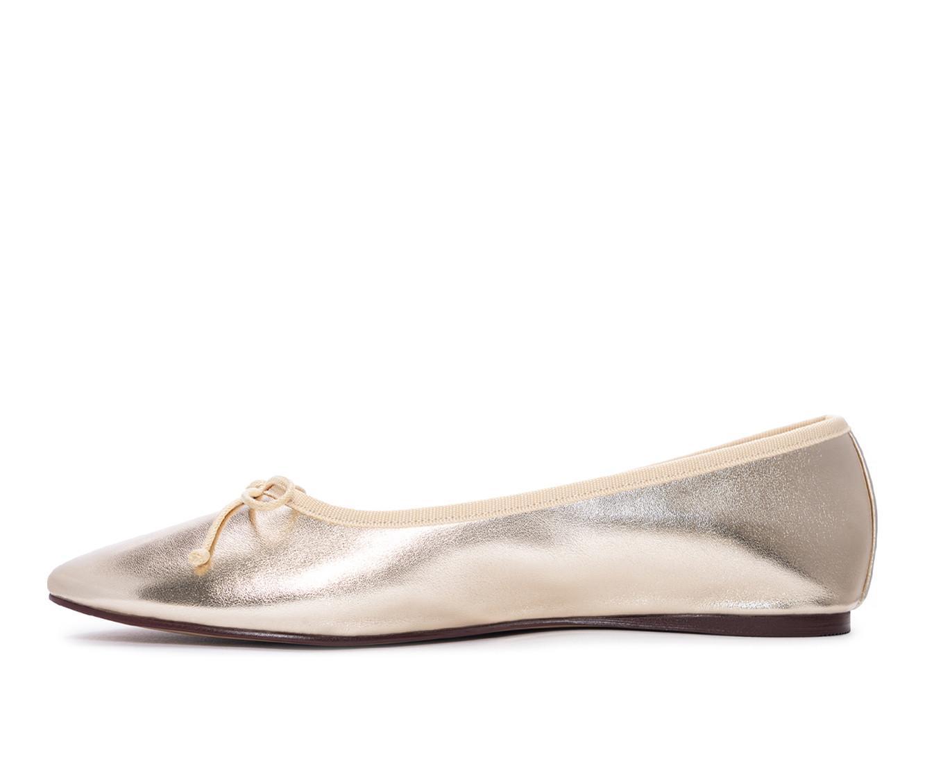 Women's Chinese Laundry Audrey Flats Product Image