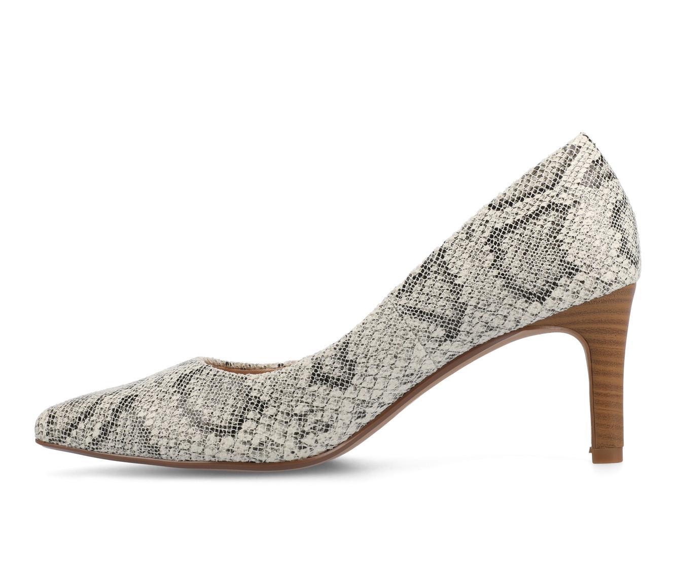 Women's Journee Collection Scylee Pumps Product Image
