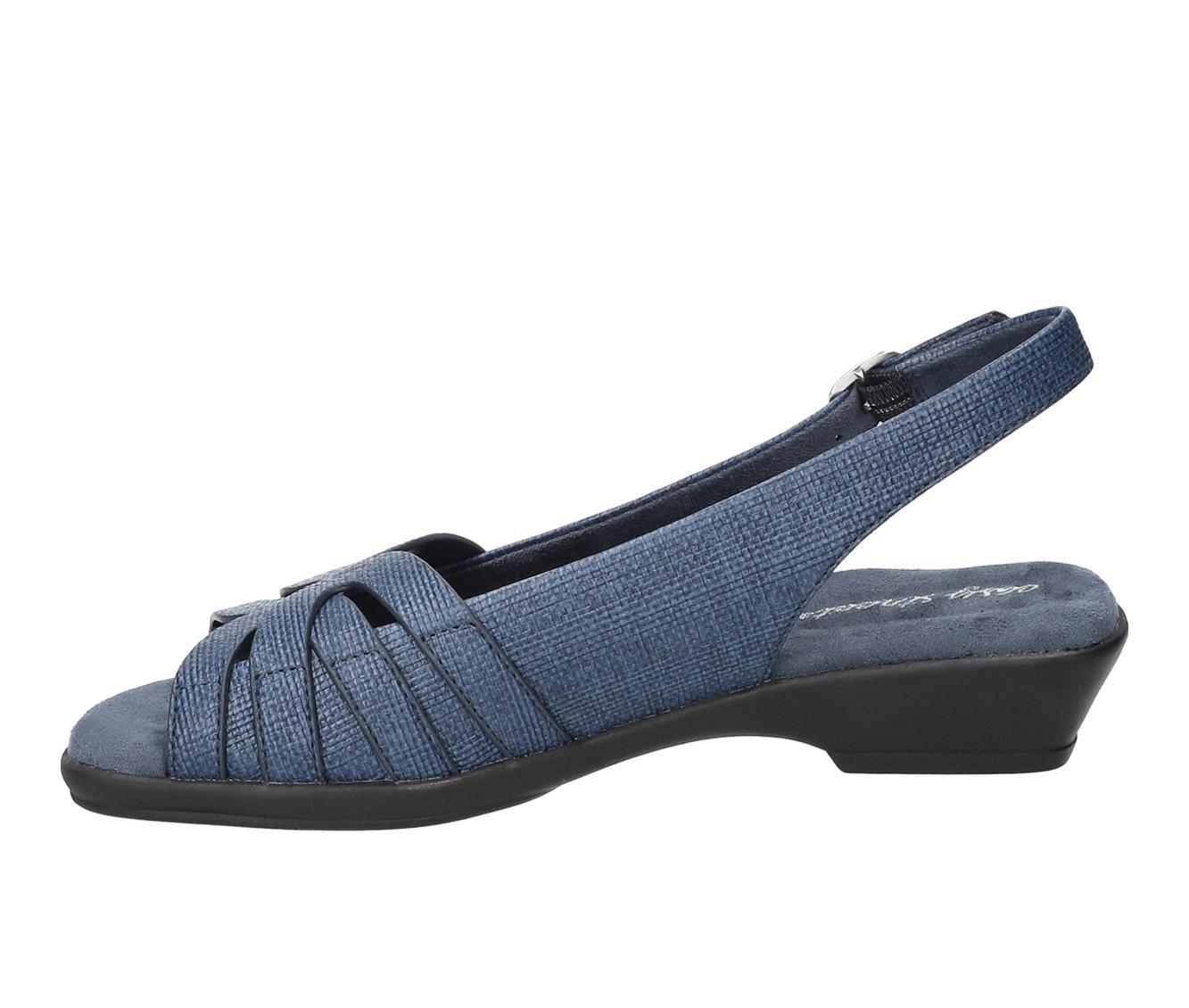 Women's Easy Street Jovita Pumps Product Image