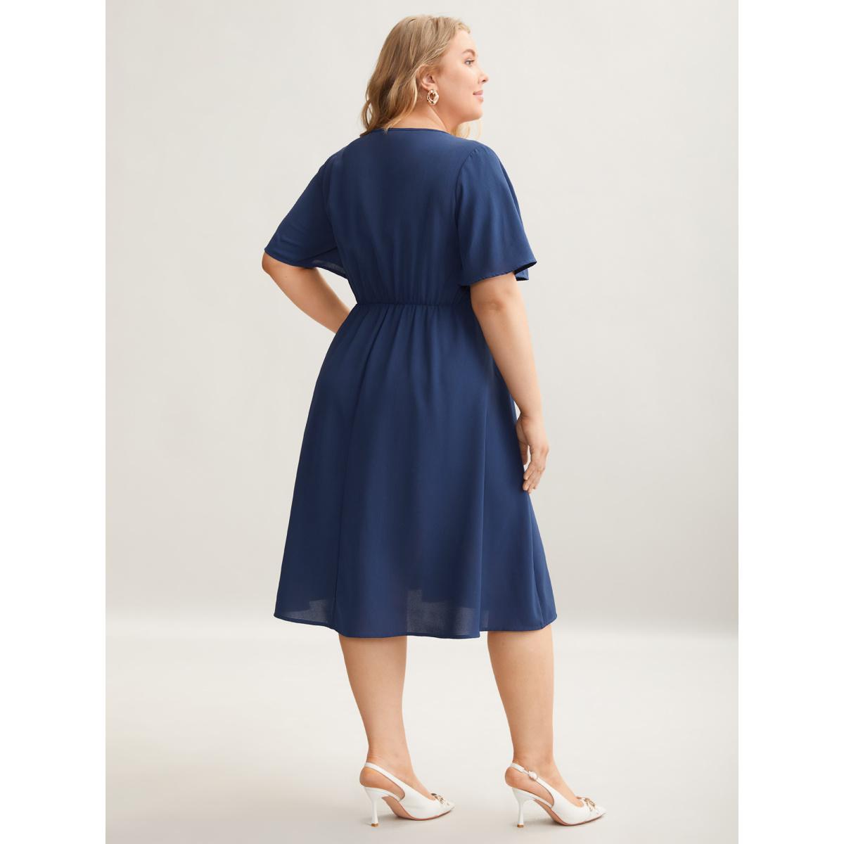 Plus Size Neck Cut-Out Pearl Button Pleated Dress Navy Women At the Office Beaded V-neck Short sleeve Curvy BloomChic 14-16/1X Product Image