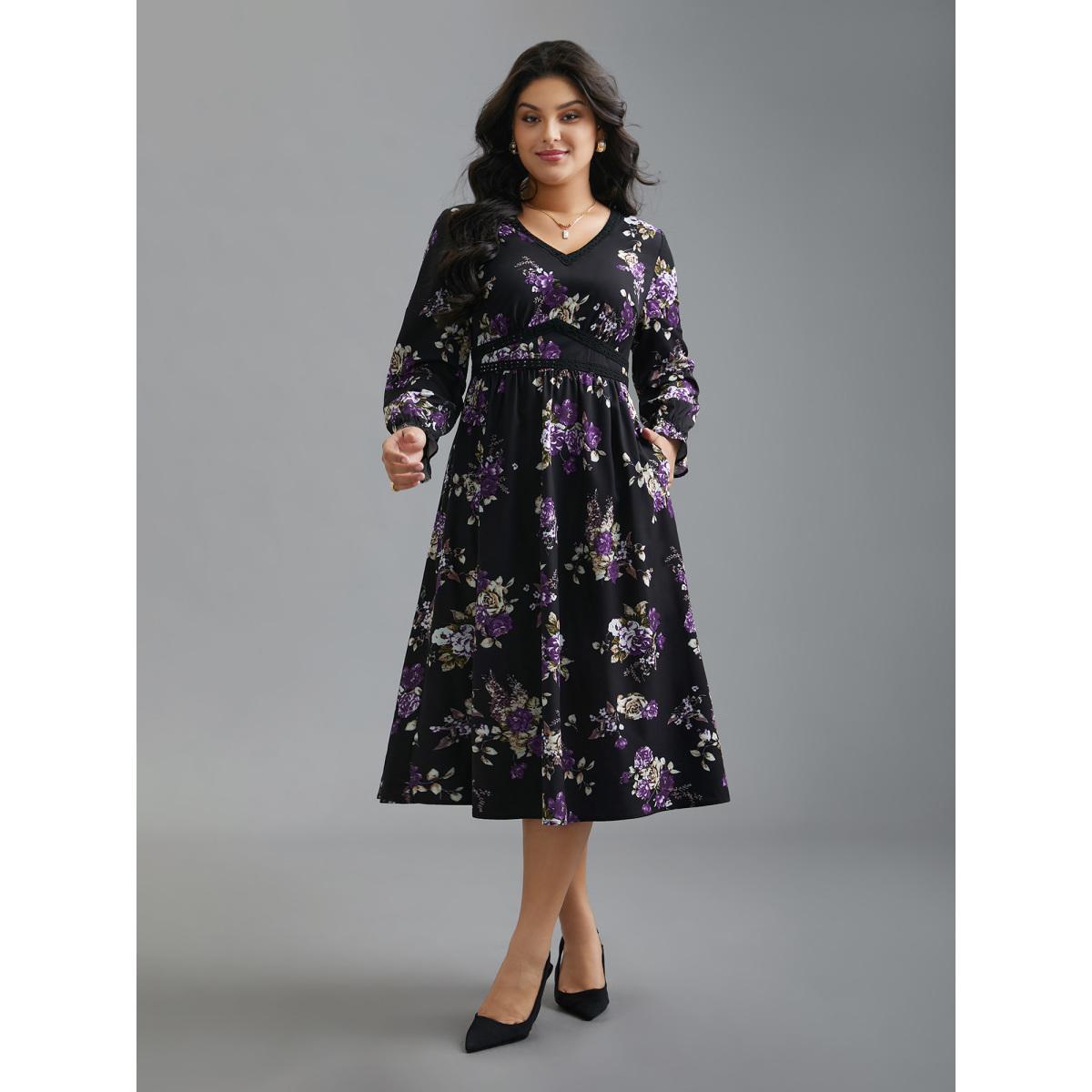 Plus Size V-Neck Floral Bust Defining Lace Dress Black Women Elegant Woven ribbon&lace trim V-neck Long Sleeve Curvy BloomChic 14-16/1X Product Image