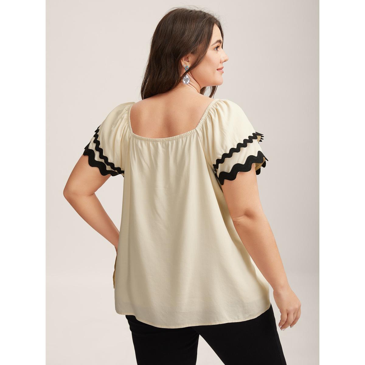 Plus Size Ivory Color Block Layered Sleeve Blouse Women Cap Sleeve Square Neck Vacation Blouses BloomChic 26/4X Product Image