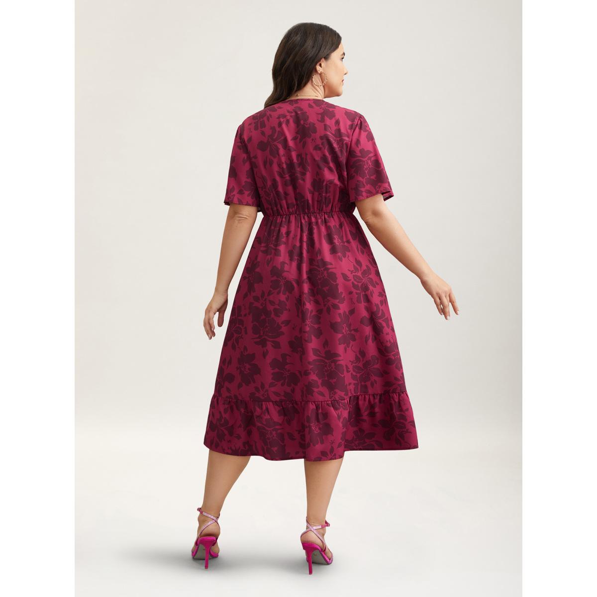 Plus Size Romantic Flower Print Pockets Midi Dress RedViolet Women Elegant Non V-neck Short sleeve Curvy BloomChic 14-16/1X Product Image