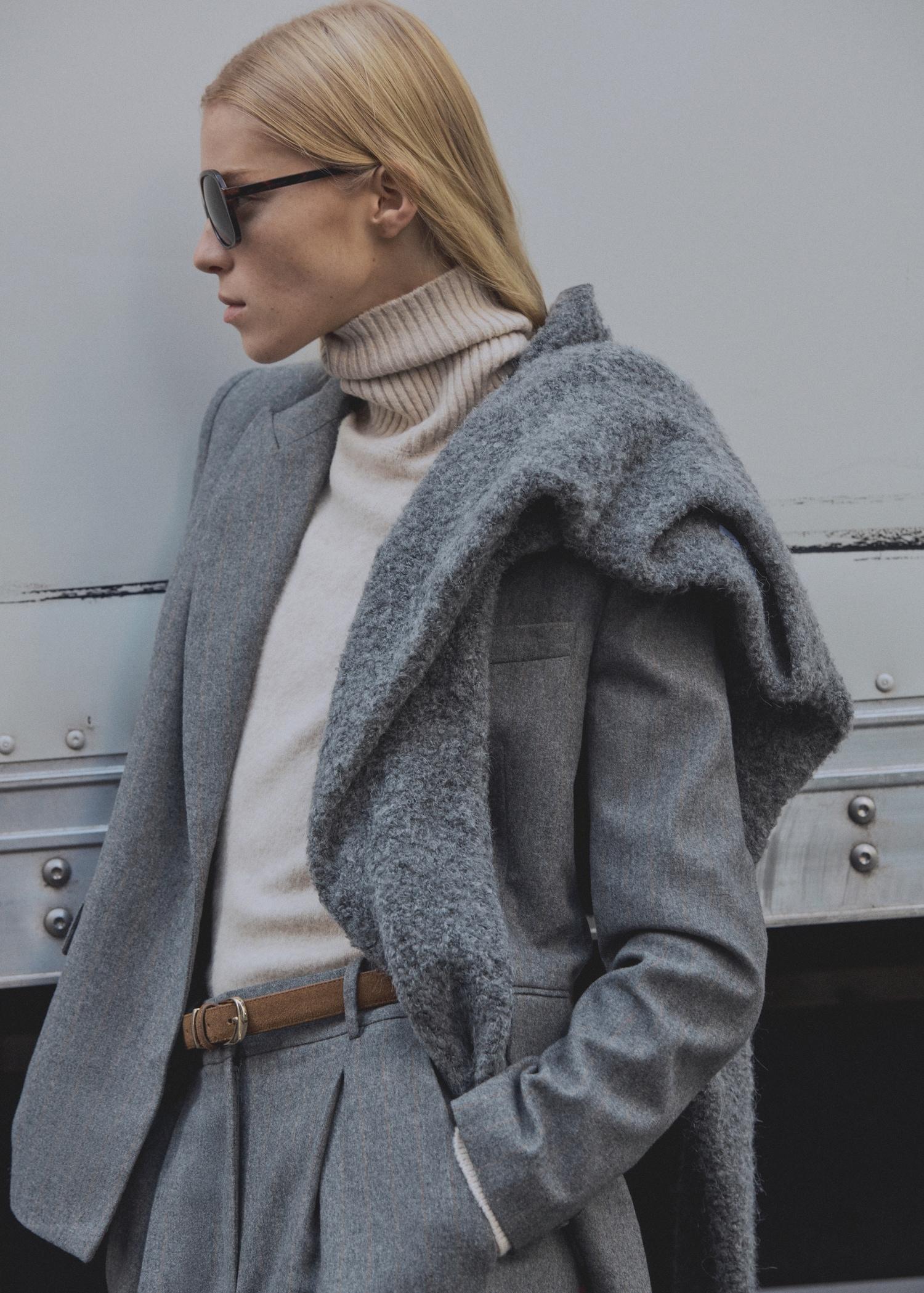 Virgin wool suit jacket - Women | MANGO USA Product Image