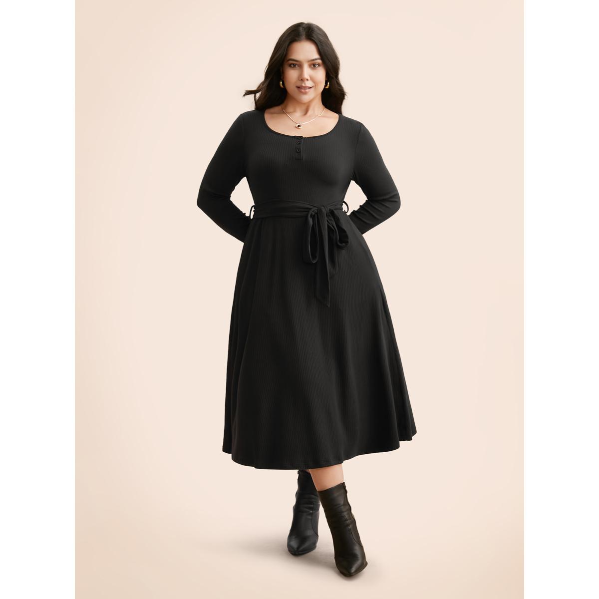 Plus Size Solid Waist Tie Midi Dress Black Women Casual Texture Knit Dresses Bloomchic 12/L Product Image