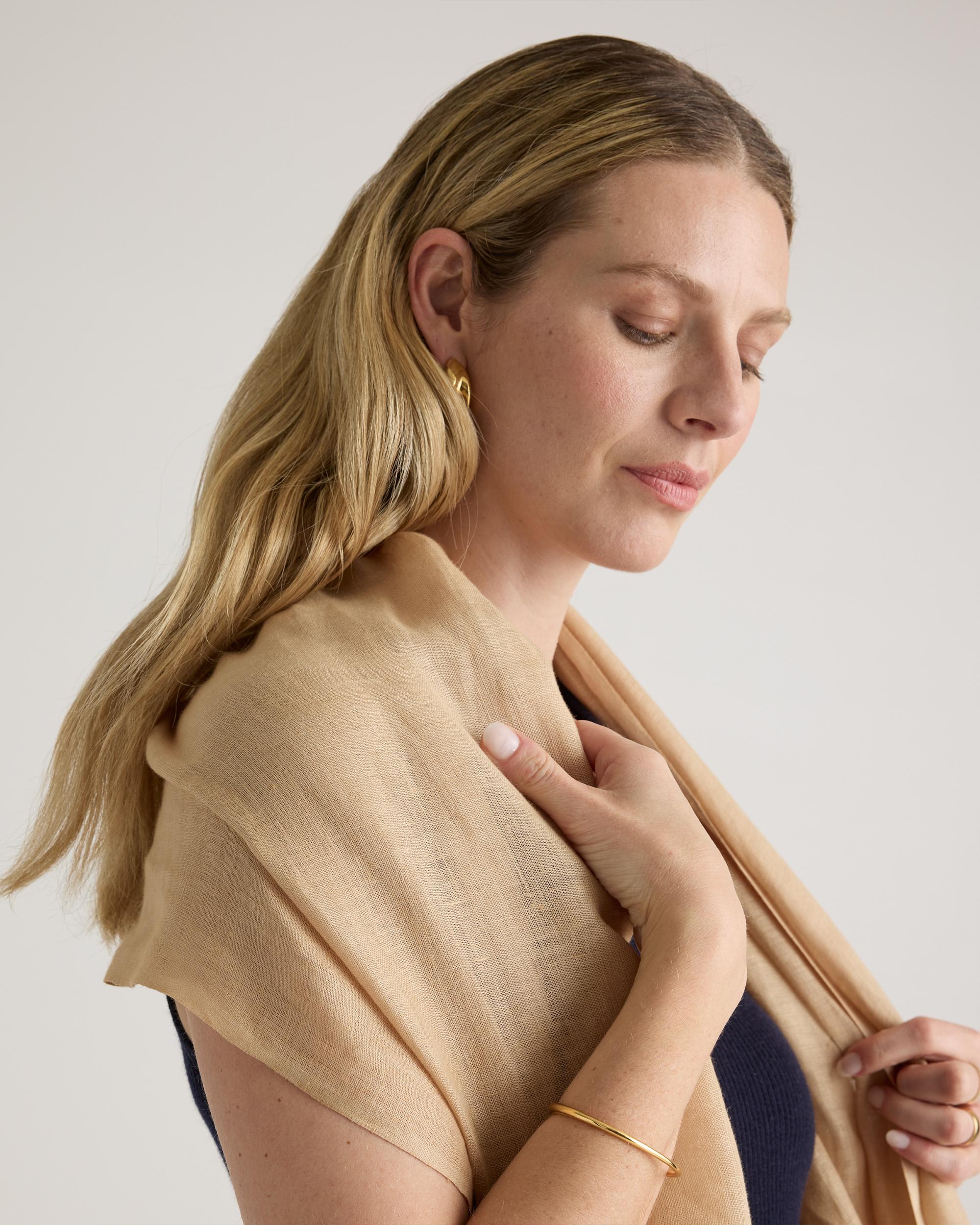 Quince | Women's 100% European Linen Scarf Product Image