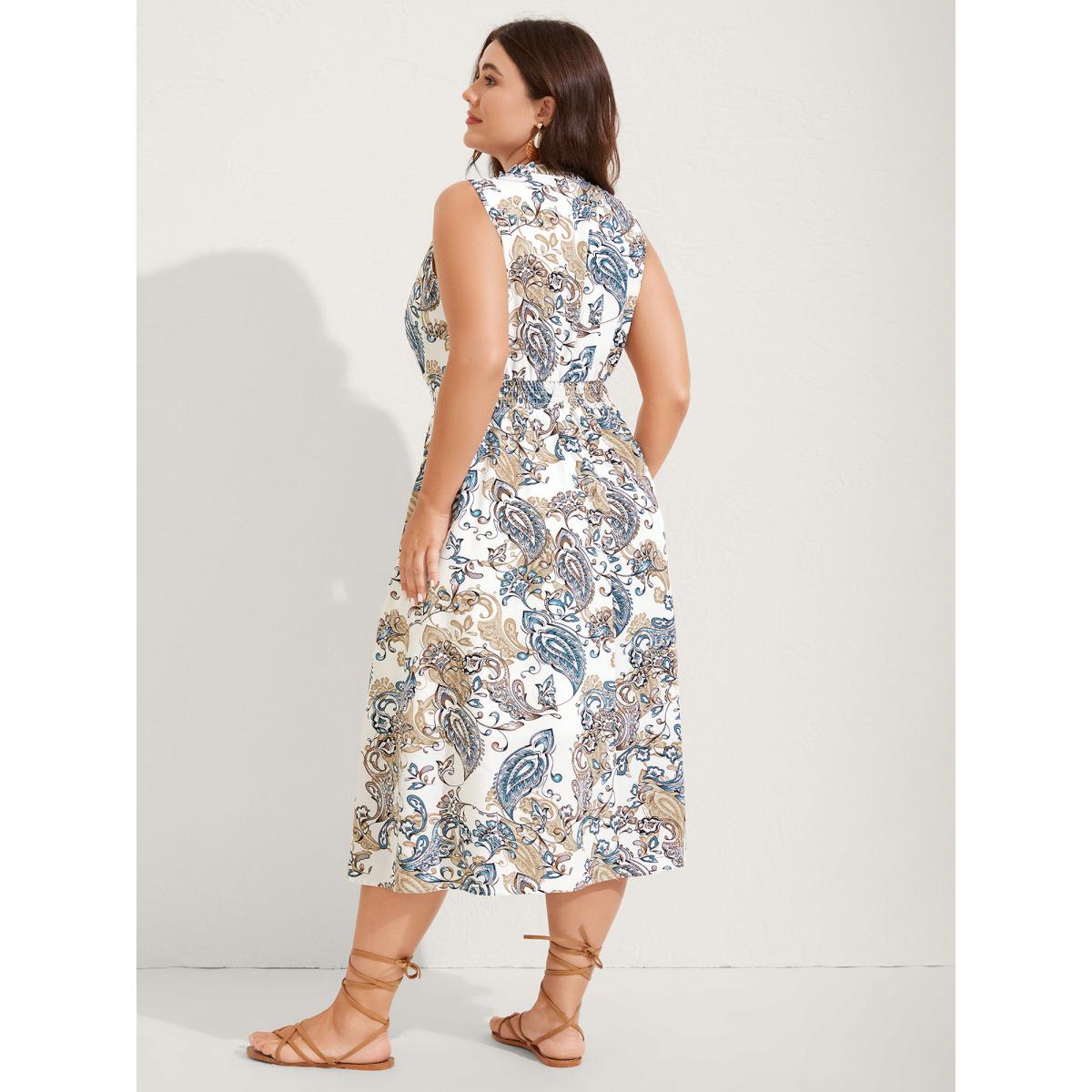 Plus Size Paisley Print Shirred Waist Pockets Midi Dress WhiteSmoke Women Notched collar Sleeveless Curvy BloomChic 14-16/1X Product Image