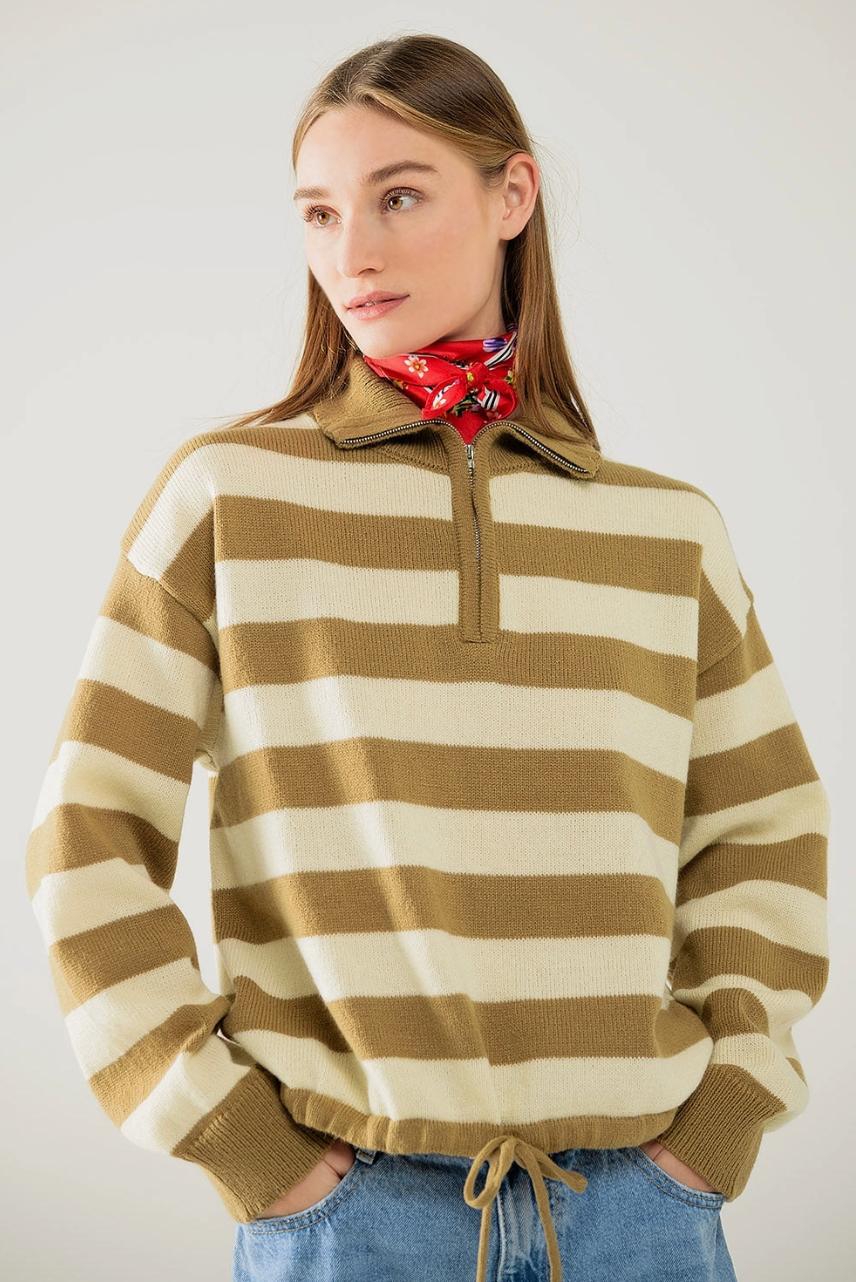 Mishas Pullover Sweater Product Image