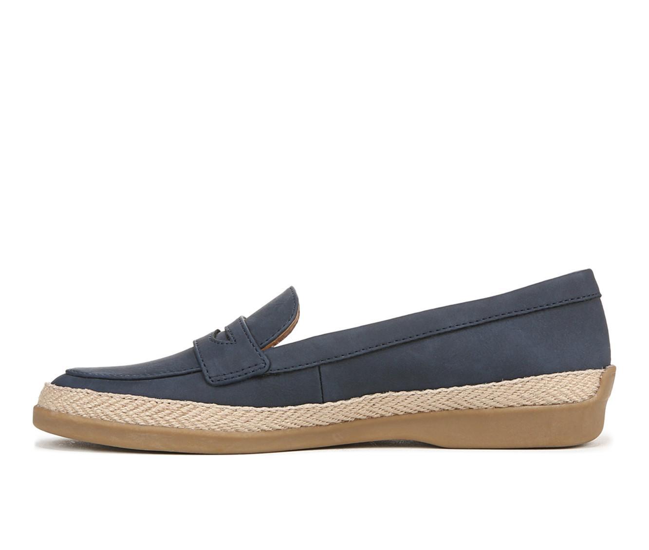 Women's LifeStride Malta2 Flats Product Image