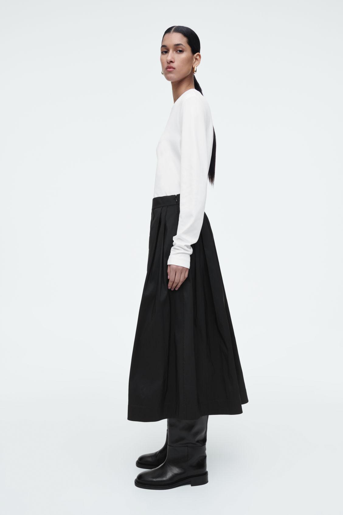 PLEATED A-LINE MIDI SKIRT Product Image