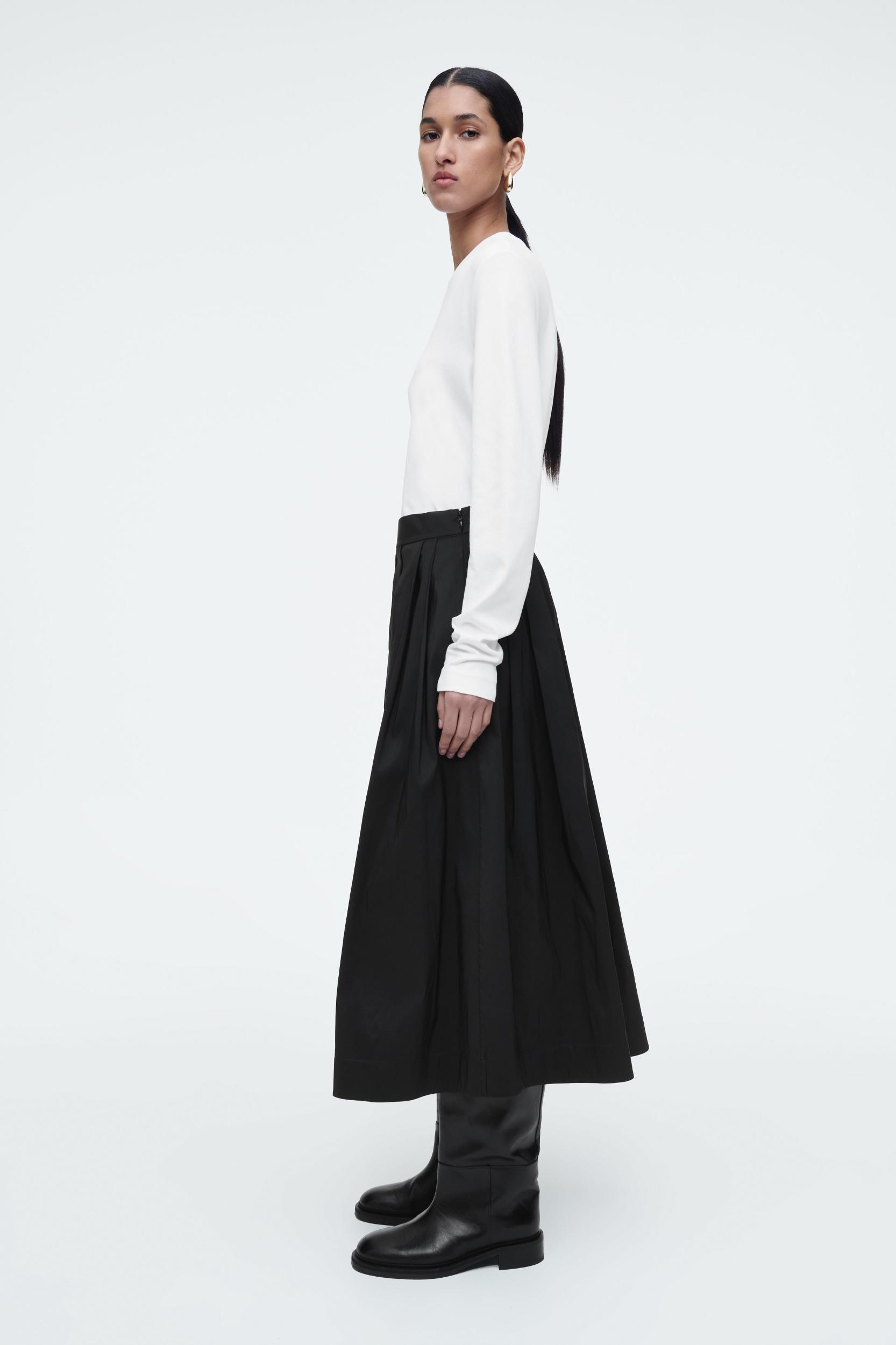 PLEATED A-LINE MIDI SKIRT Product Image