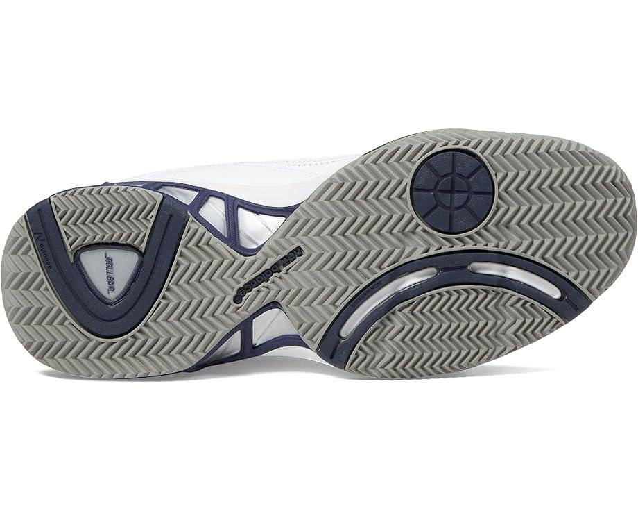 696v6 Tennis Shoes Product Image