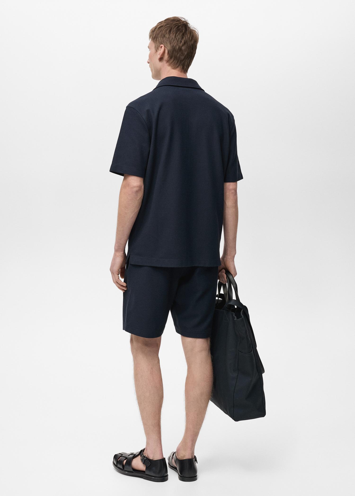 Structured knitted shirt - Men | MANGO USA Product Image