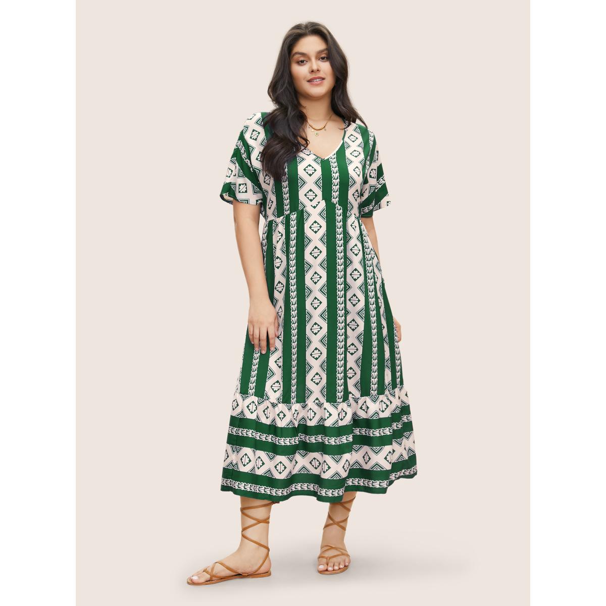 Plus Size Bandana Print Patchwork Elastic Waist Dress DarkGreen Women Resort Non V-neck Short sleeve Curvy Midi Dress BloomChic 18-20/2X Product Image