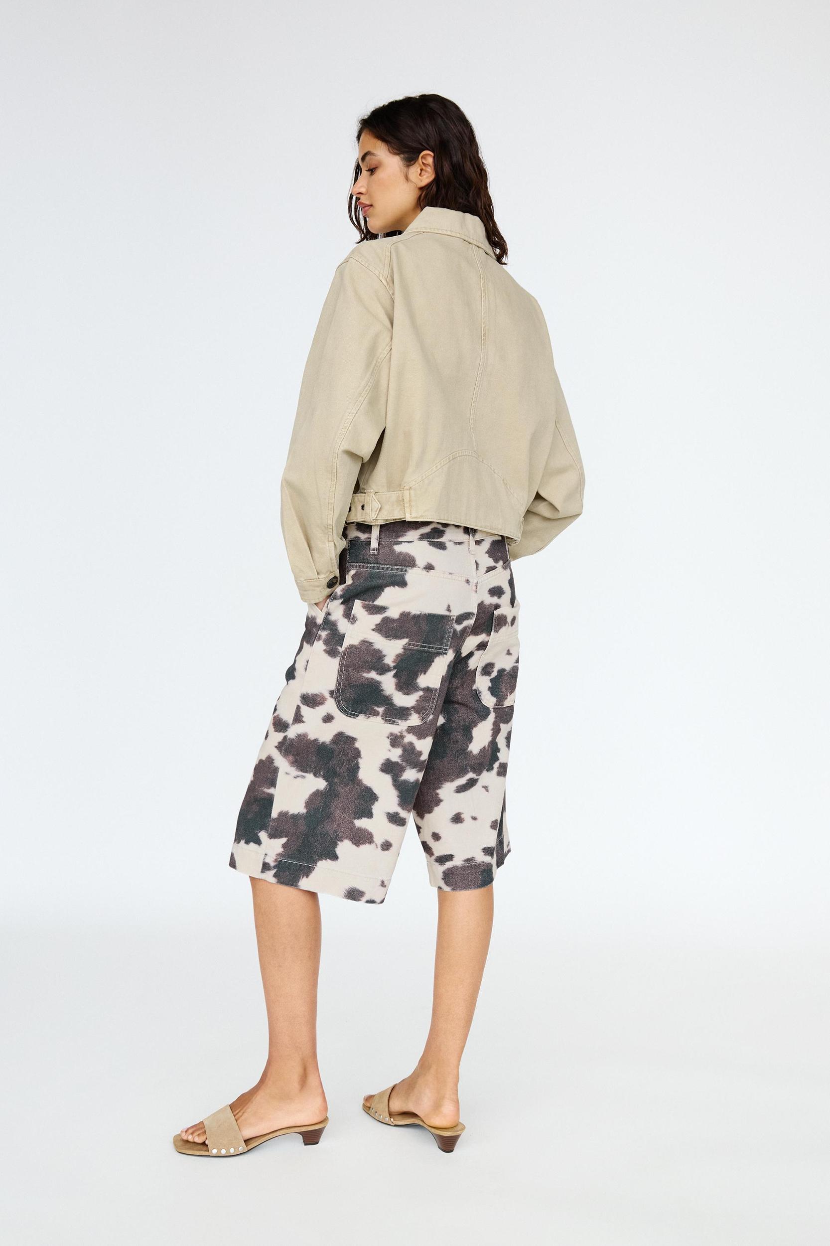 Buttoned worker jacket Product Image