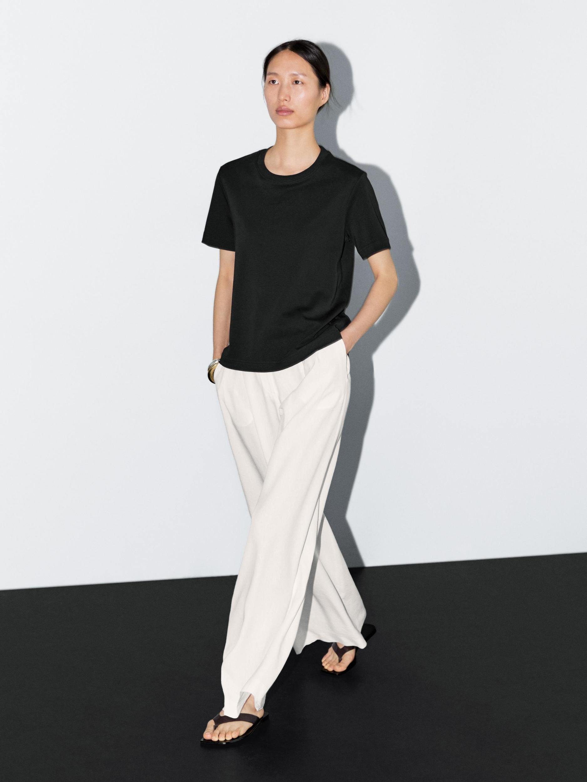 100% cotton interlock crew neck T-shirt Product Image