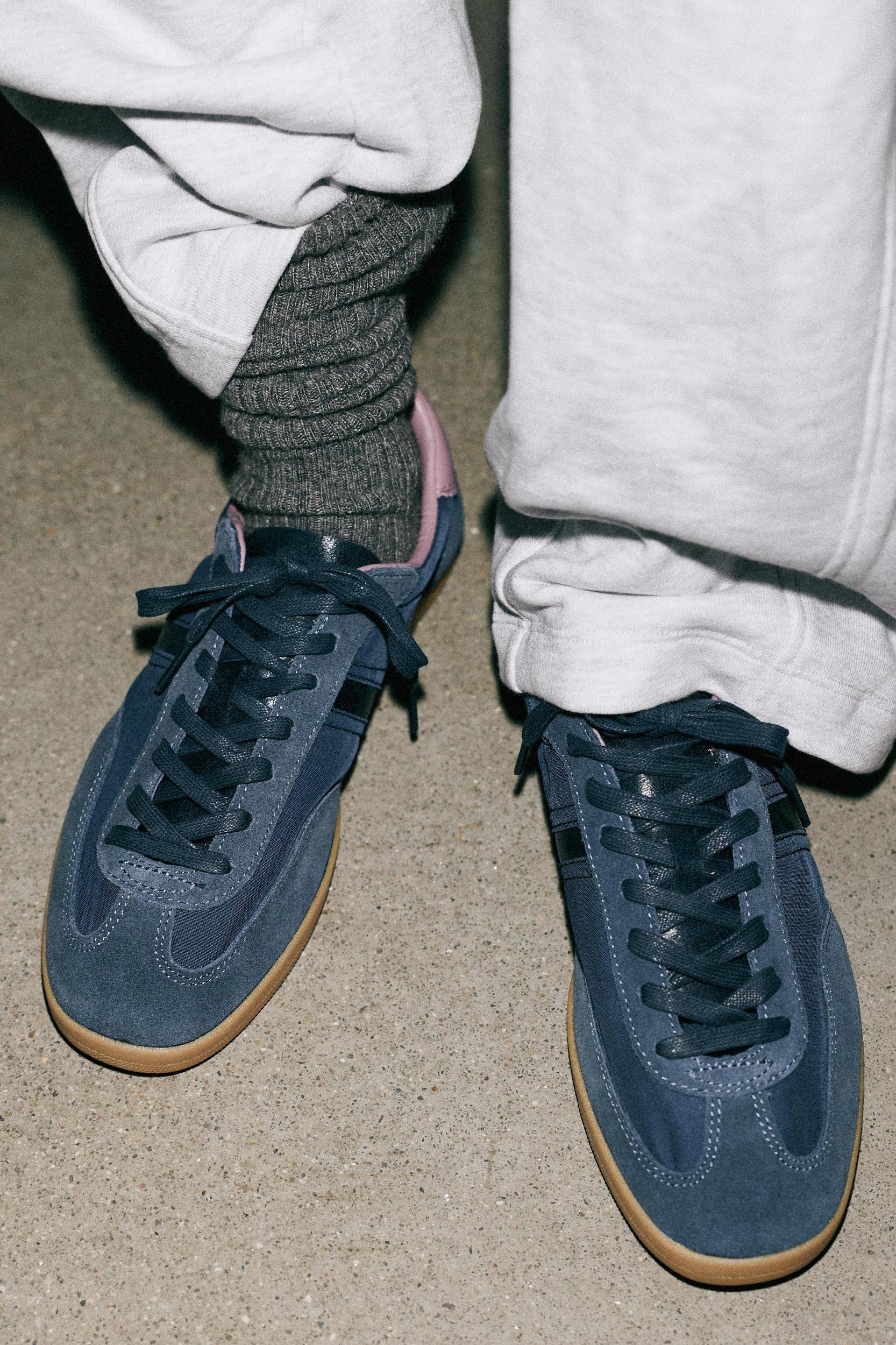 COLOR-COMBINATION SNEAKERS Product Image