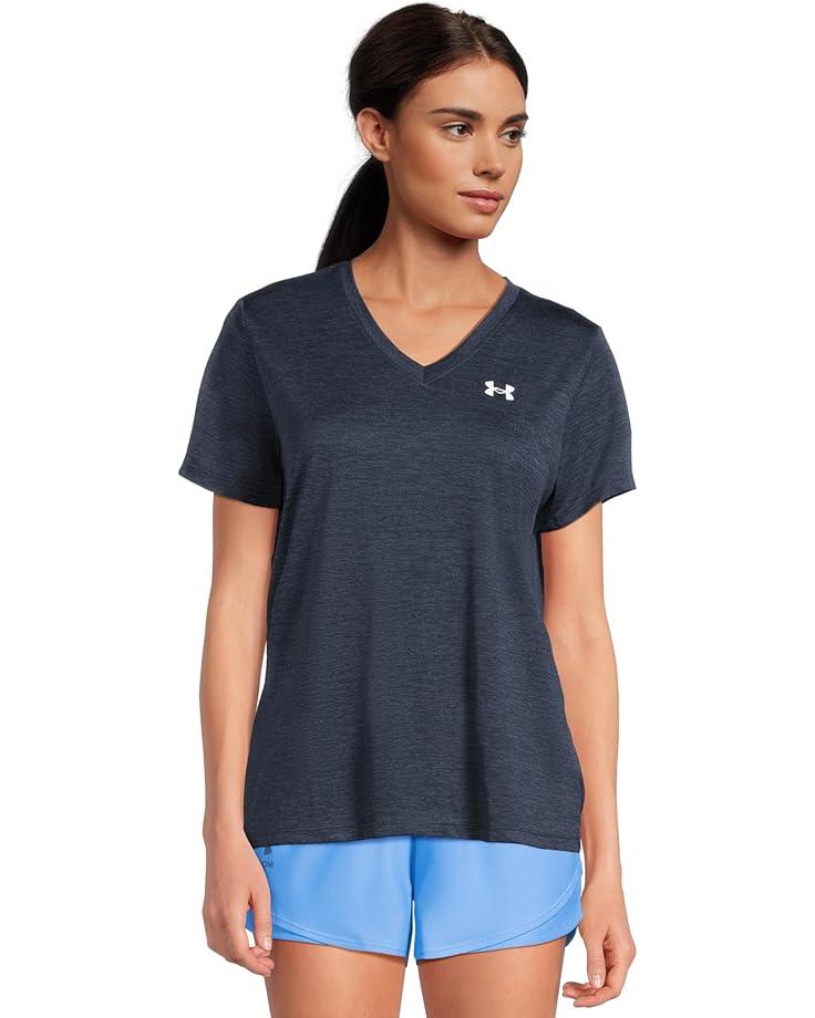 UA Tech™ Twist V-Neck Product Image