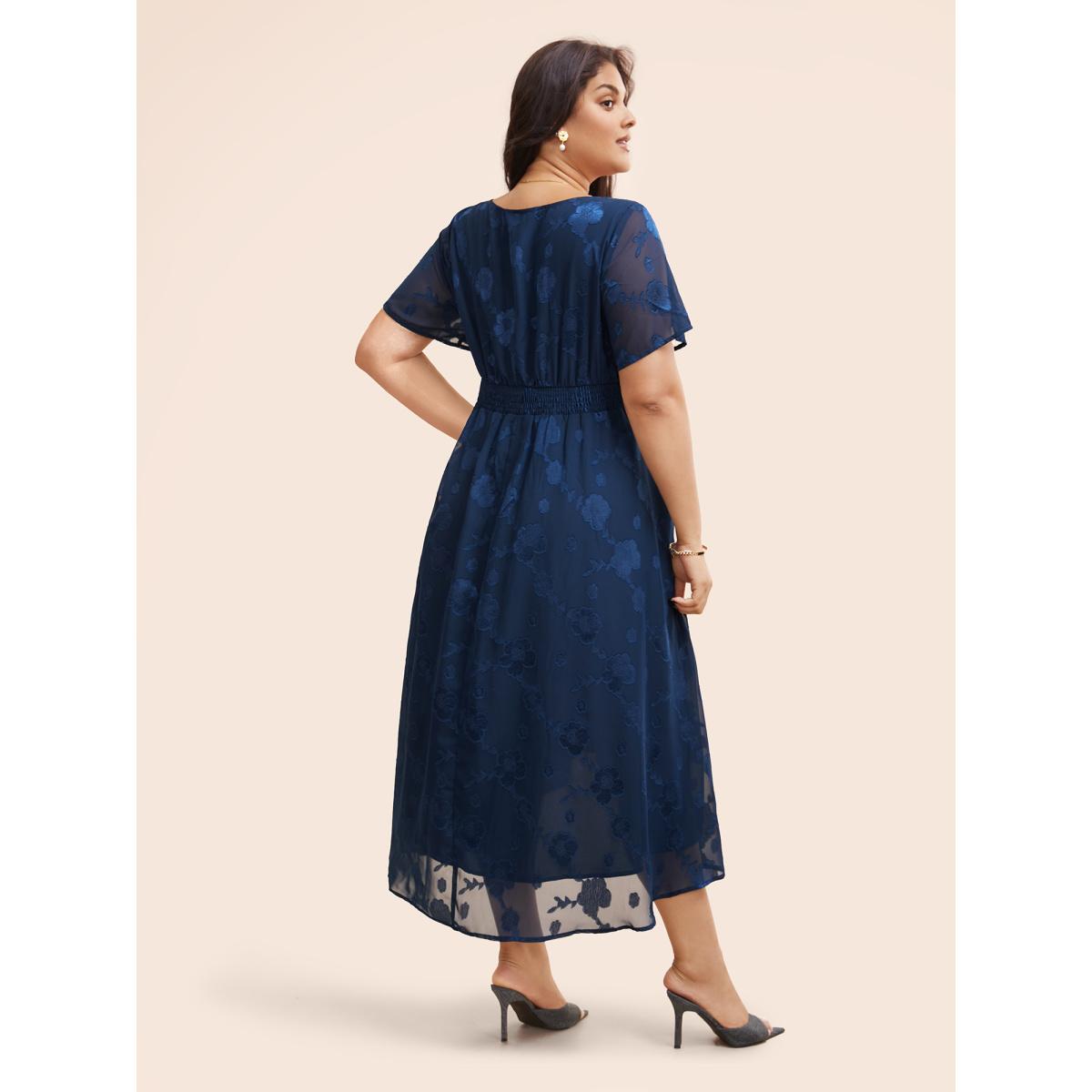 Plus Size Heart Neck Floral Mesh Textured Dress DarkBlue Women Elegant Texture Heart neckline Short sleeve Curvy BloomChic 22-24/3X Product Image