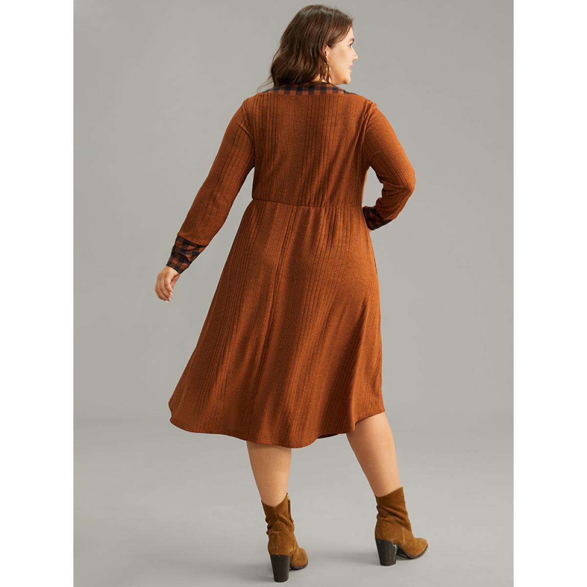 Plus Size Rib Knit Patchwork Plaid Pocket Button Detail Dress Rust Women Casual Rib Knit V-neck Long Sleeve Curvy Midi Dress BloomChic 18-20/2X Product Image
