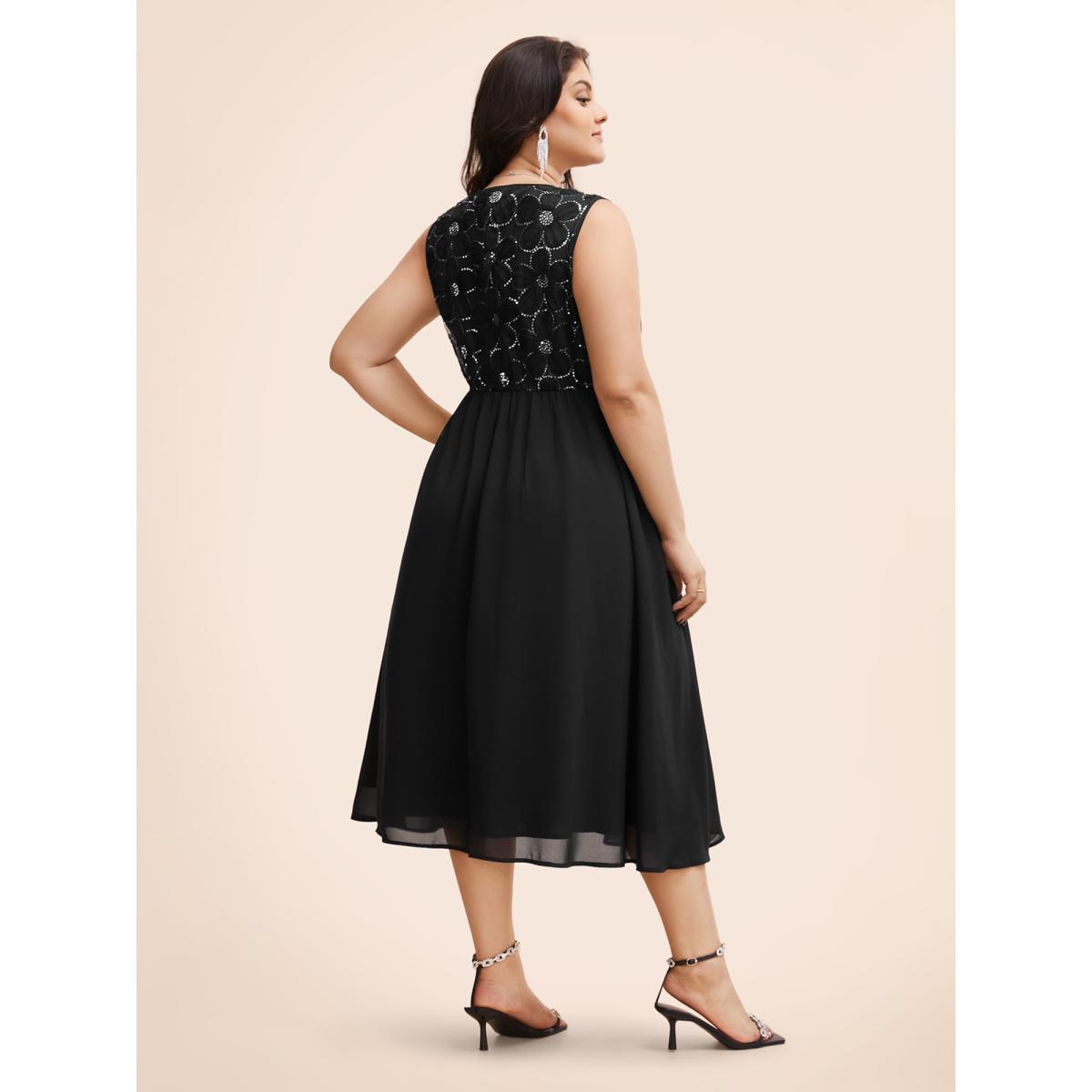 Plus Size V Neck Sequin Floral Patchwork Dress Black Women Formal Texture V-neck Sleeveless Curvy BloomChic 30/6X Product Image