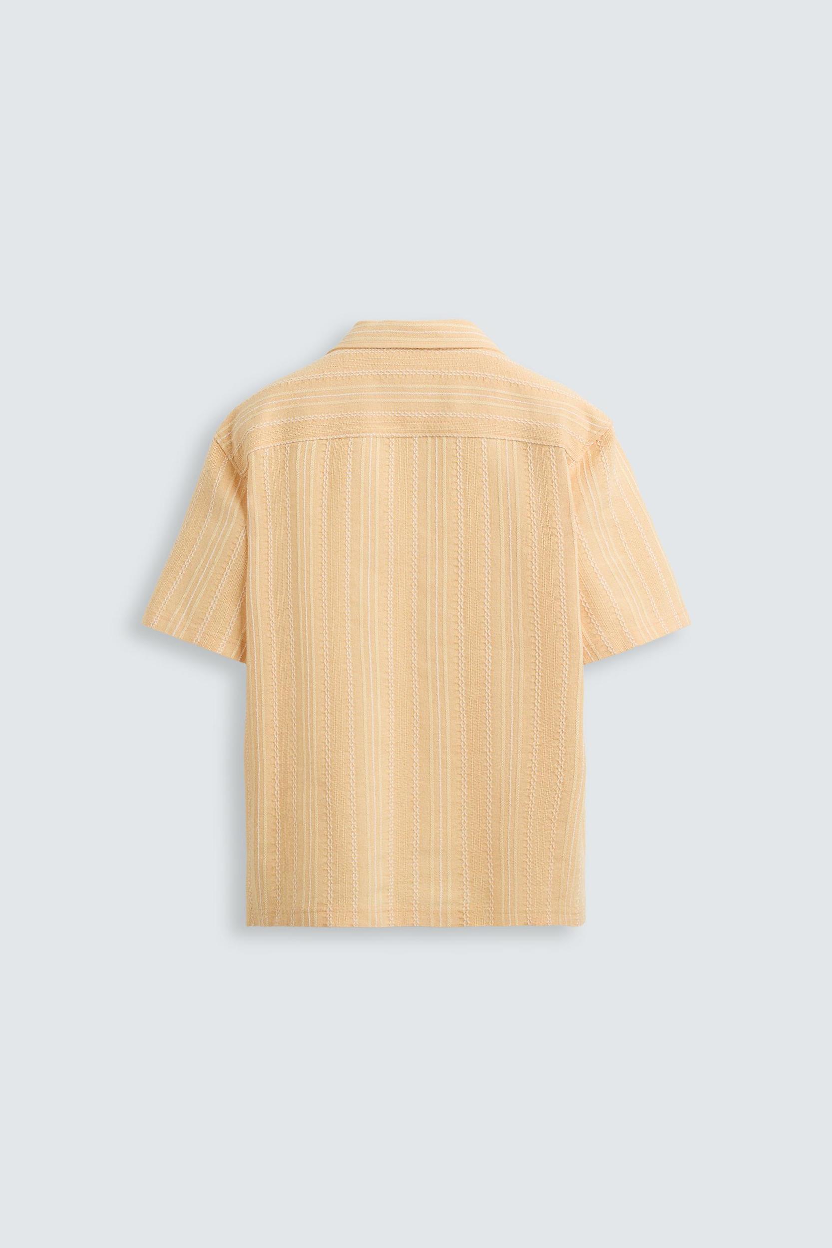GEOMETRIC JACQUARD SHIRT Product Image