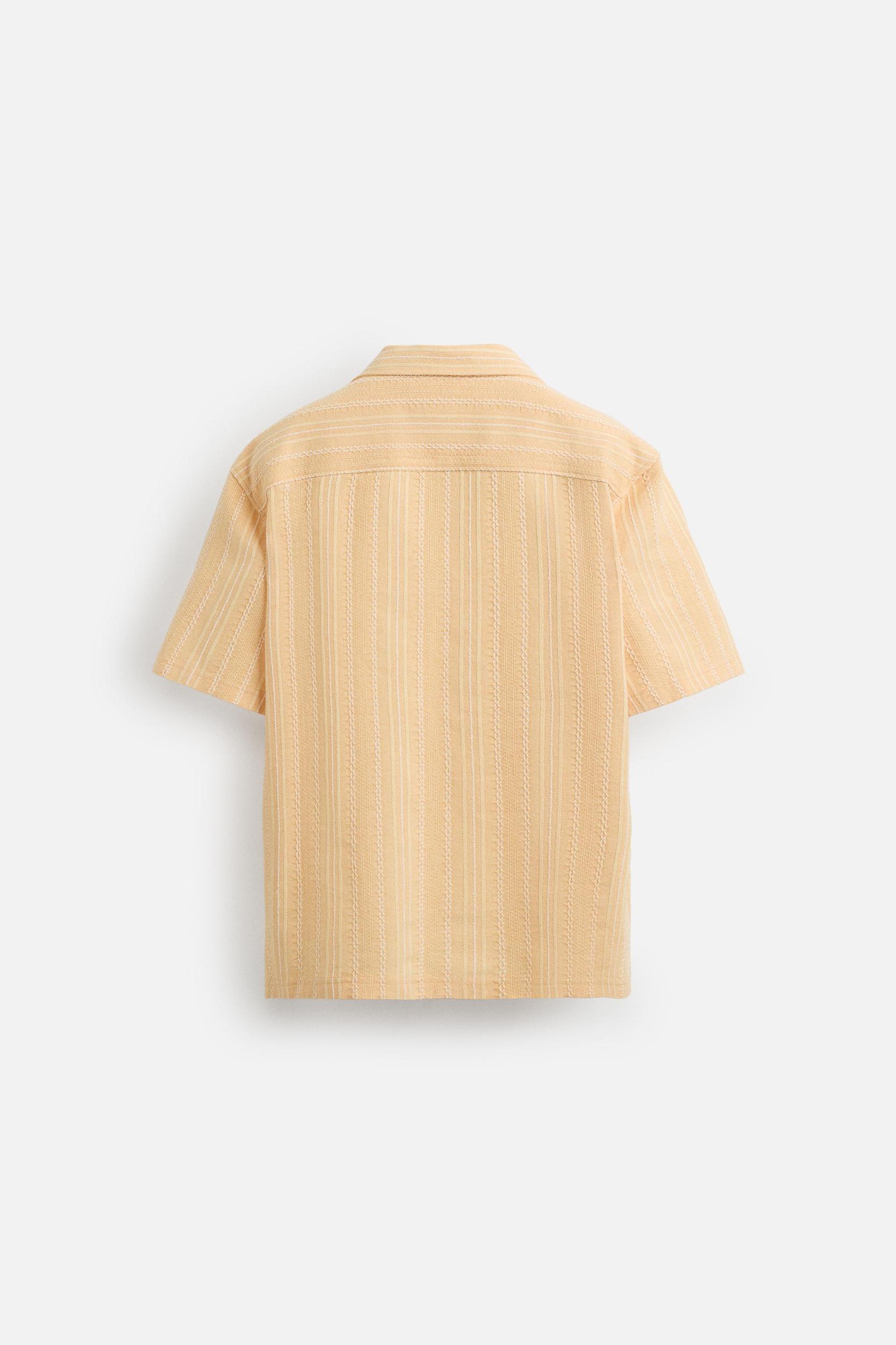 GEOMETRIC JACQUARD SHIRT Product Image