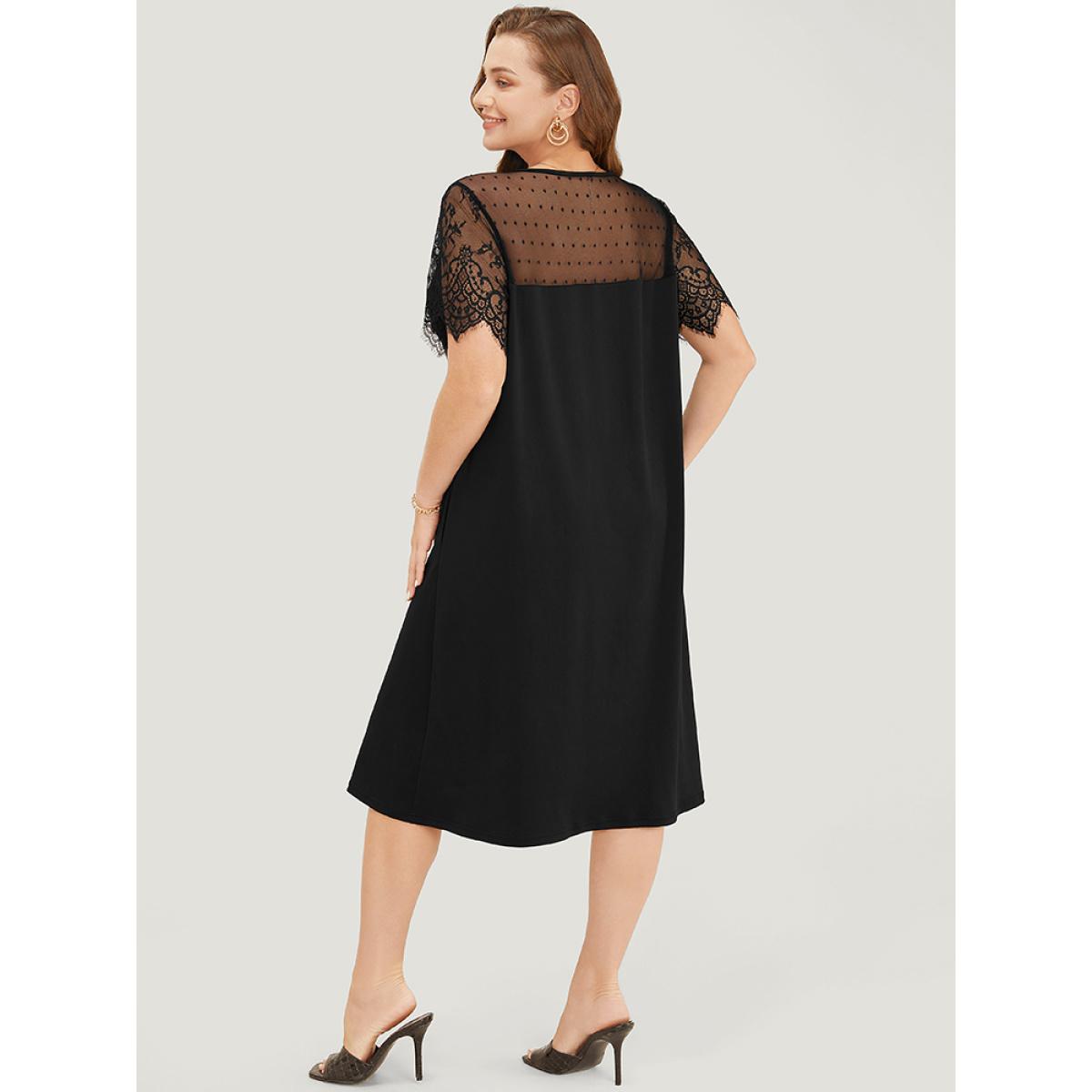 Plus Size Plain Pocket Lace Mesh Patchwork Dress Black Women Elegant Patchwork Round Neck Short sleeve Curvy Midi Dress BloomChic 18-20/2X Product Image