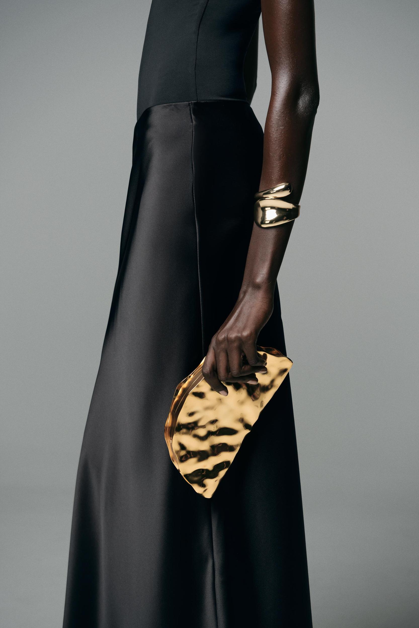 METALLIC HARD CLUTCH Product Image