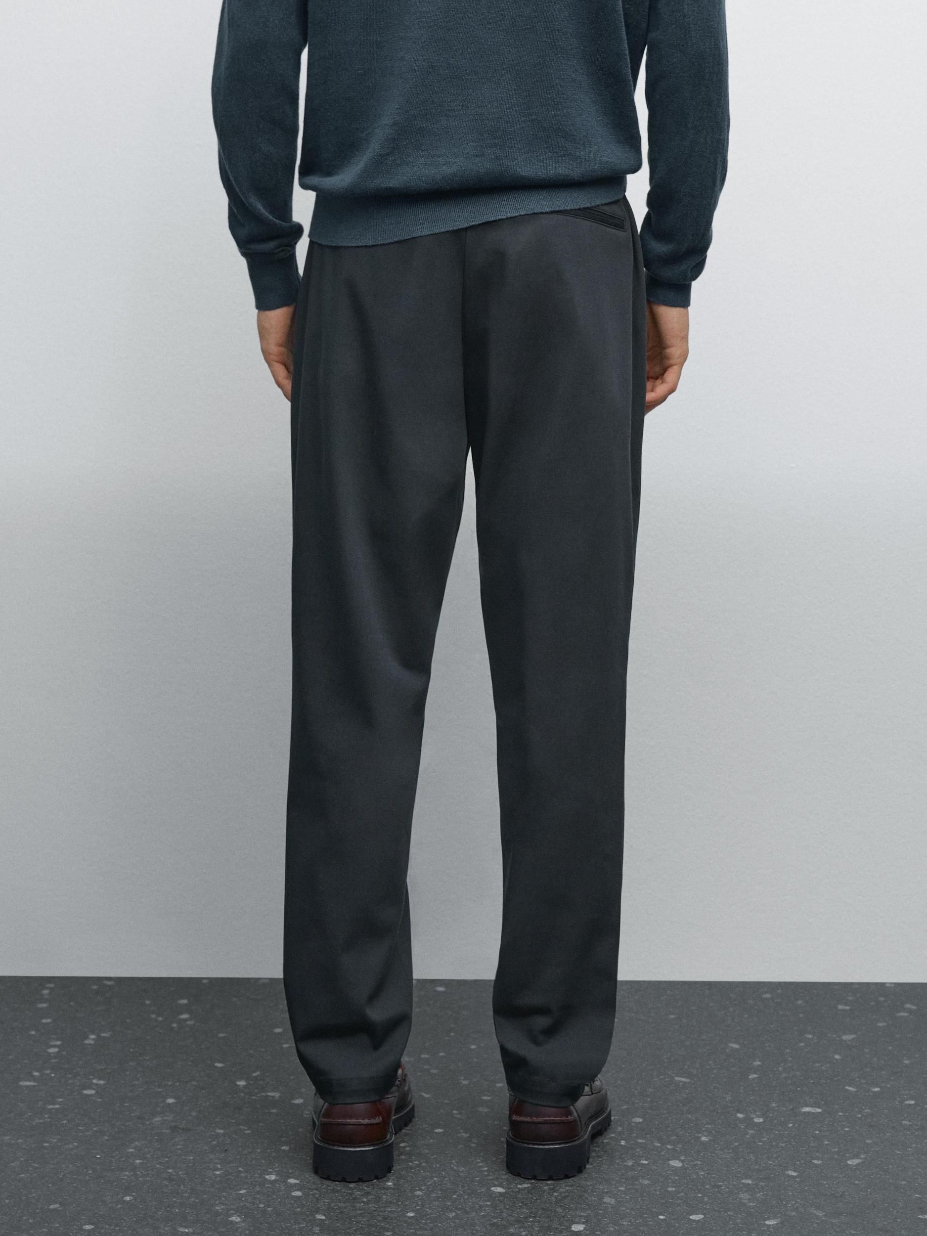 Cotton blend semi joggers Product Image