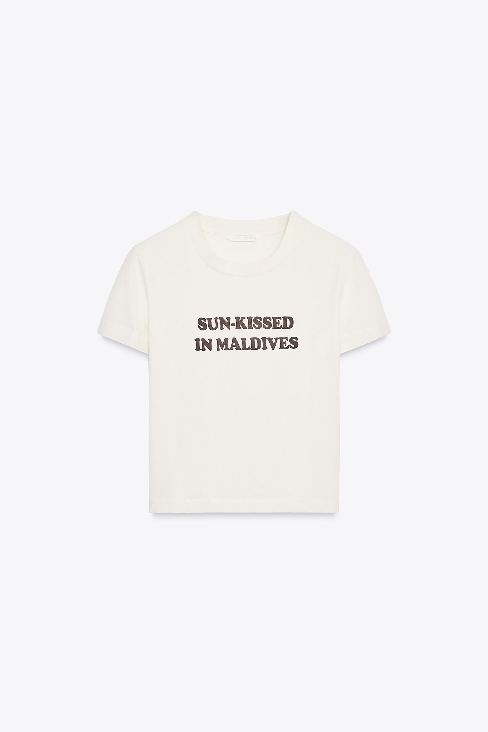 WASHED T-SHIRT WITH TEXT Product Image