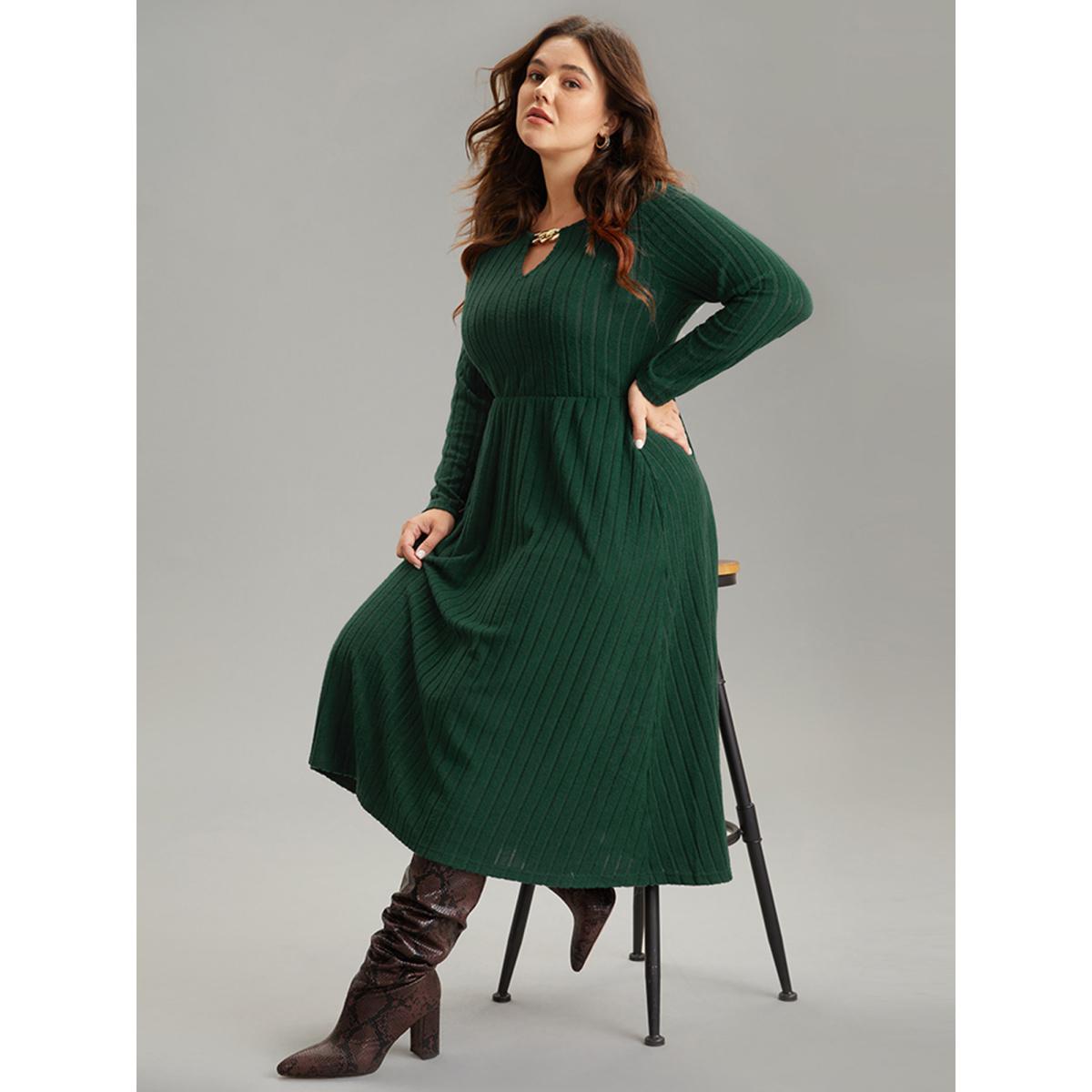 Plus Size Rib Knit Plain Notched Pocket Dress DarkGreen Women Work From Home Rib Knit Notched collar Long Sleeve Curvy Midi Dress BloomChic 18-20/2X Product Image