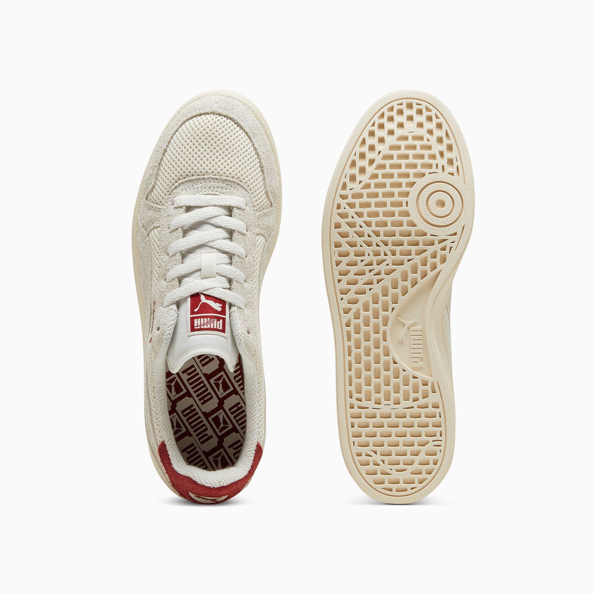 Indoor Mesh Sneakers Product Image