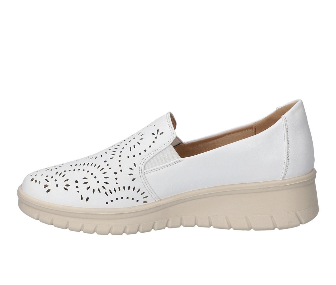 Women's Easy Street Ying Casual Shoes Product Image