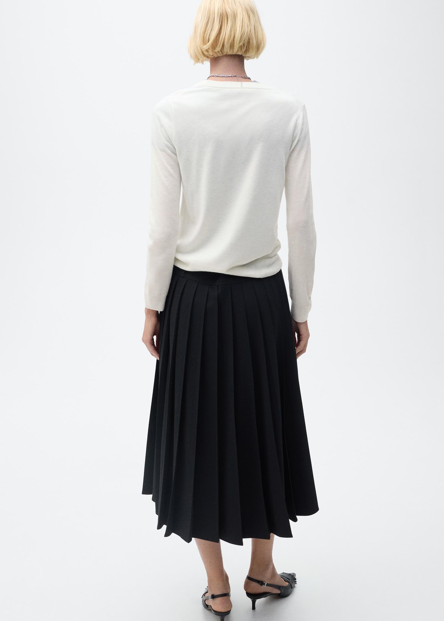 Wool-blend round-neck sweater - Women | MANGO USA Product Image